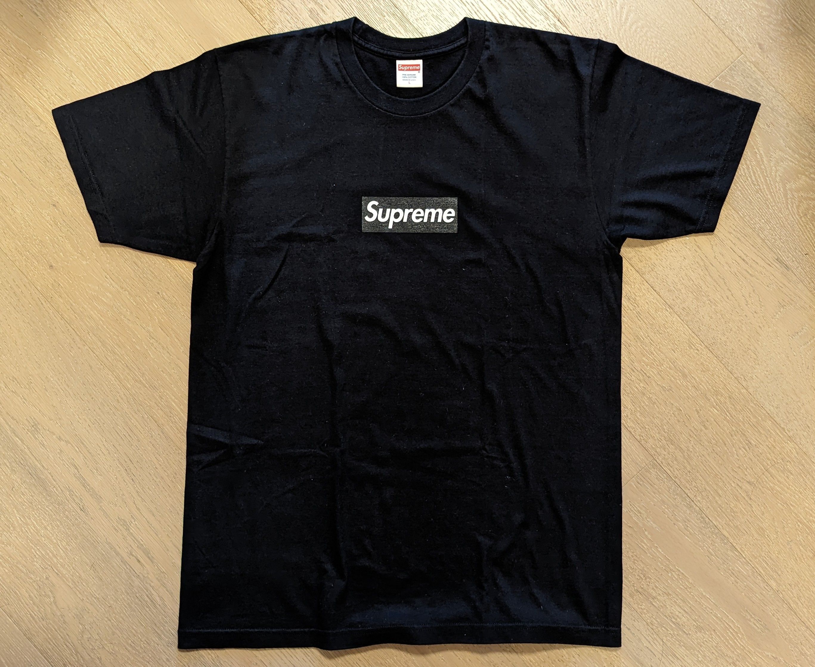 Black box logo supreme shirt best sale