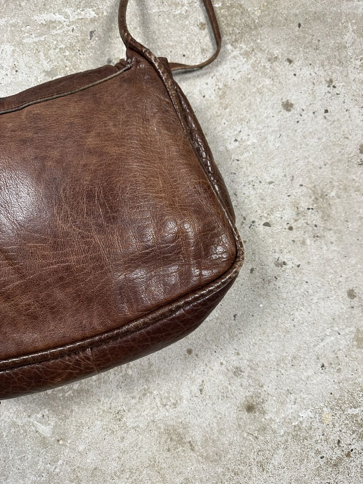 Japanese Brand Vintage 90s Brown Genuine Leather Hand Tote Bag rare utility Size ONE SIZE - 8 Thumbnail