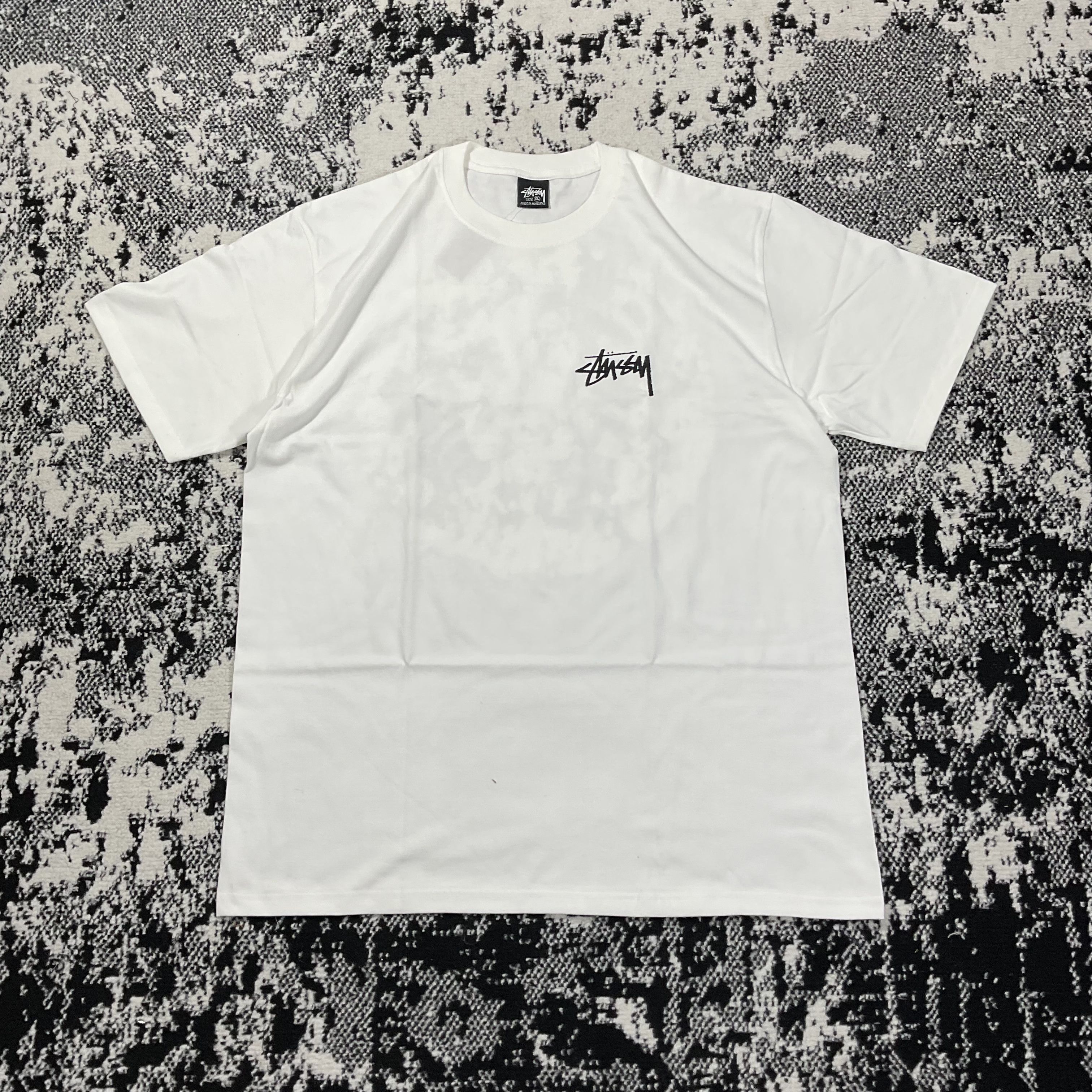 Stussy Stussy tee white Size US L / EU 52-54 / 3 - 3 Thumbnail