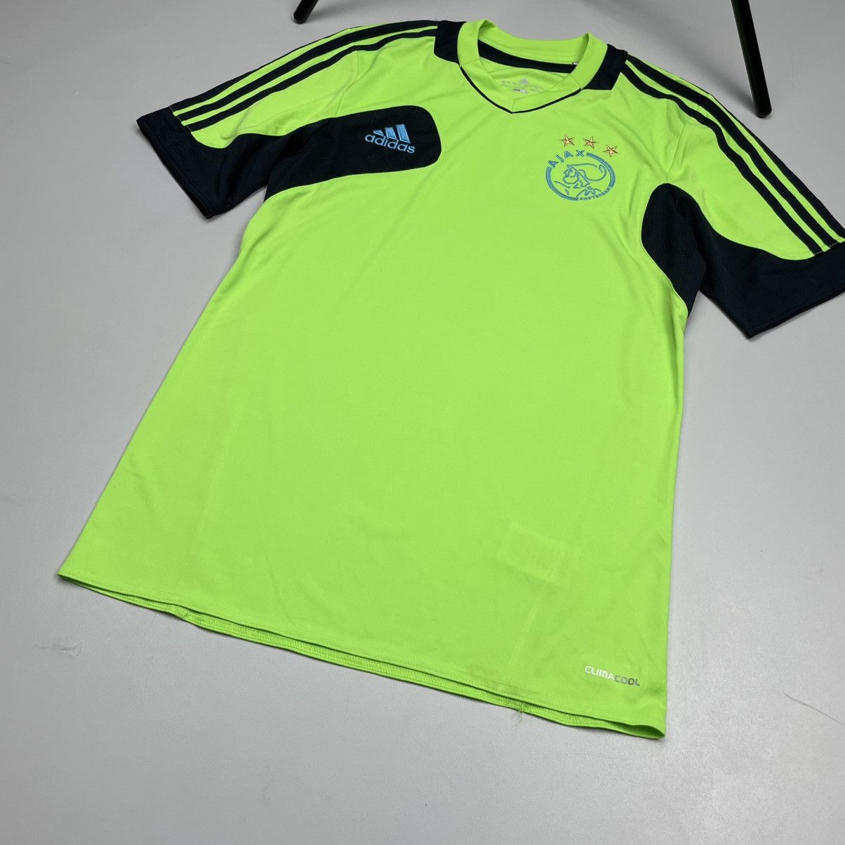 Vintage Vintage 2012-13 Ajax Amsterdam Adidas Training Jersey Size US M / EU 48-50 / 2 - 2 Thumbnail
