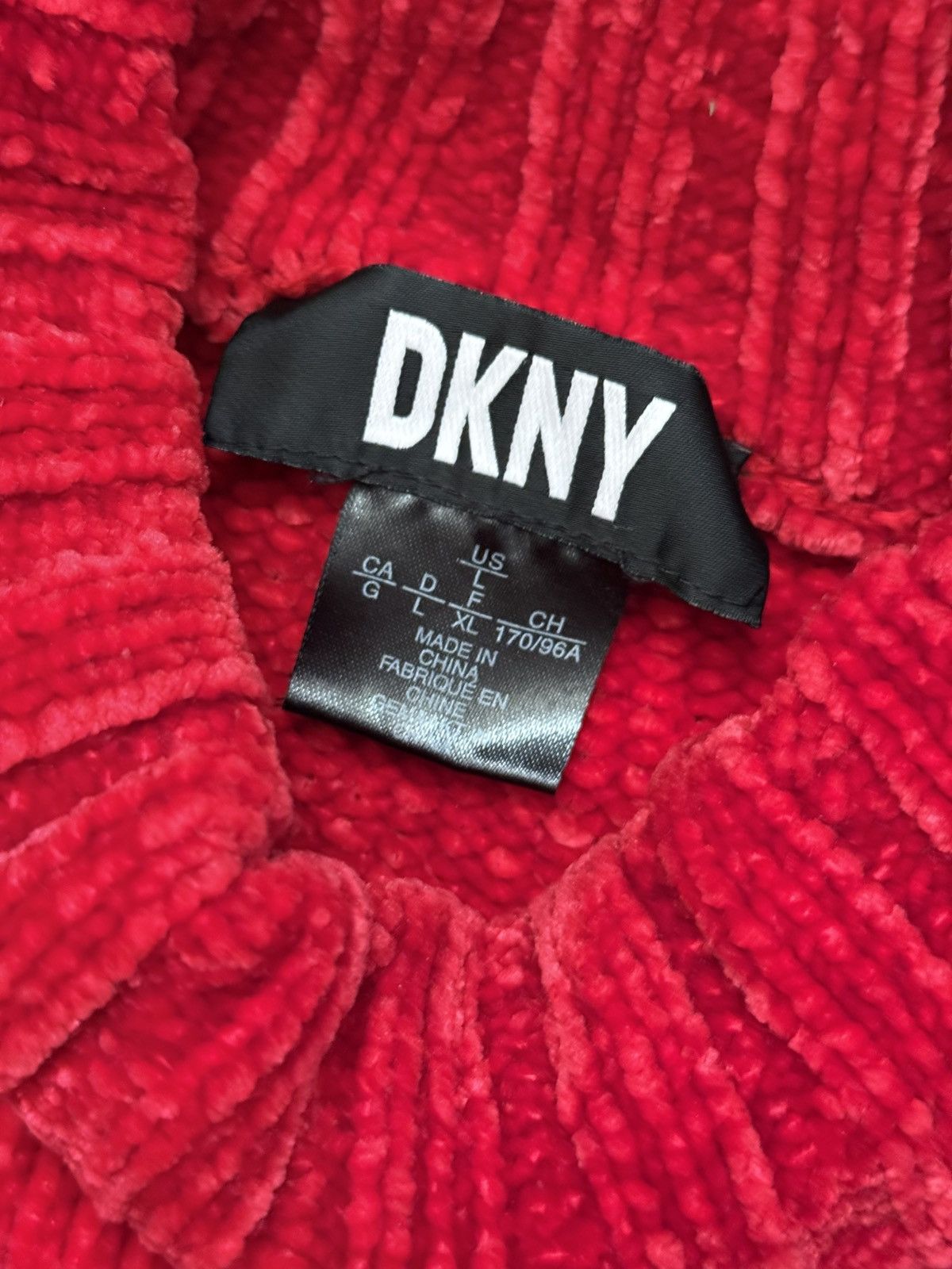 DKNY DKNY Red Chenille Knit “DK/NY” Sweater Size L / US 10 / IT 46 - 3 Thumbnail