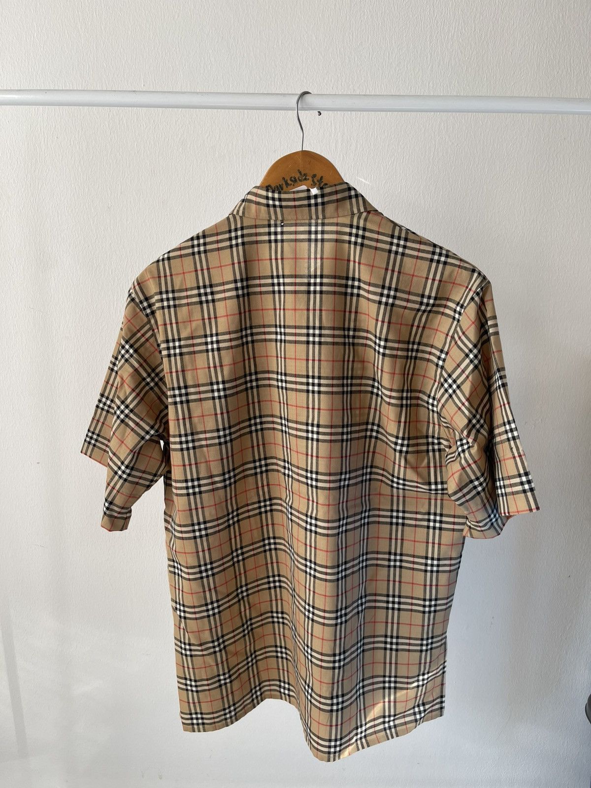 Burberry BURBERRY NOVA CHECK BUTTON UP SHIRT Size US M / EU 48-50 / 2 - 5 Thumbnail