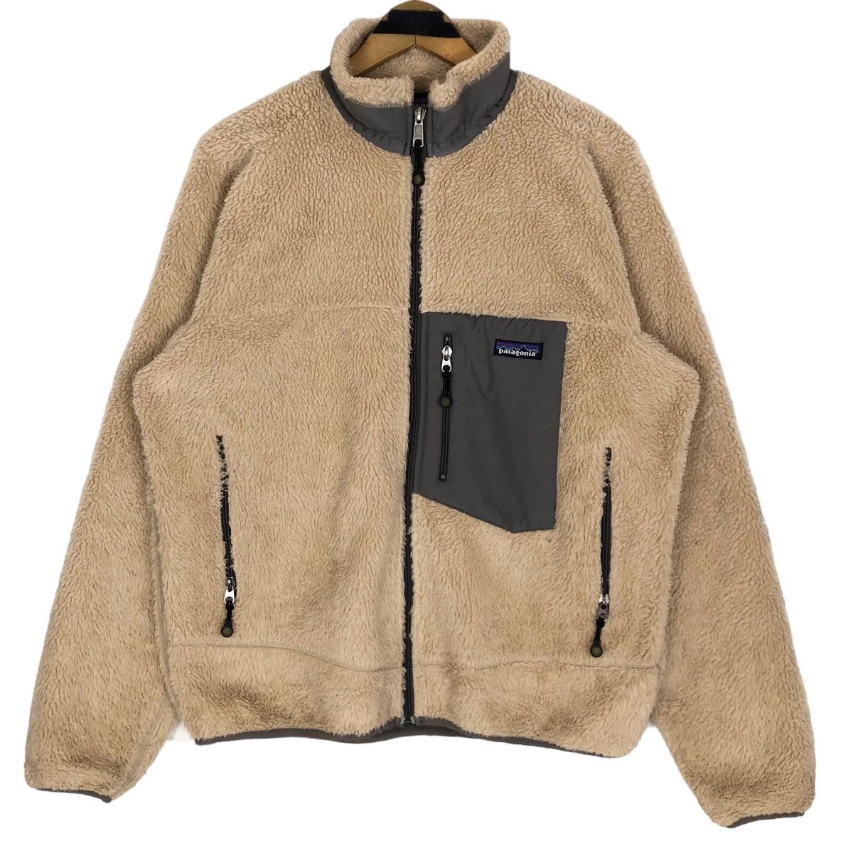 image of Made In Canada x Patagonia Vintage Patagonia Classic Retro-X Fleece Jacket Mock Neck in Beige (Size