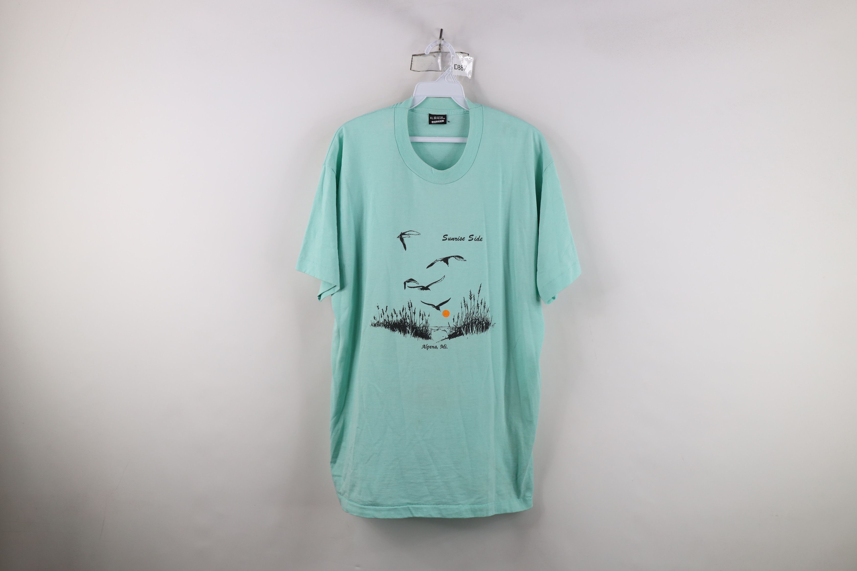Vintage Vintage 90s Streetwear Sunrise Alpena Michigan T-Shirt USA Size US XL / EU 56 / 4 - 1 Thumbnail