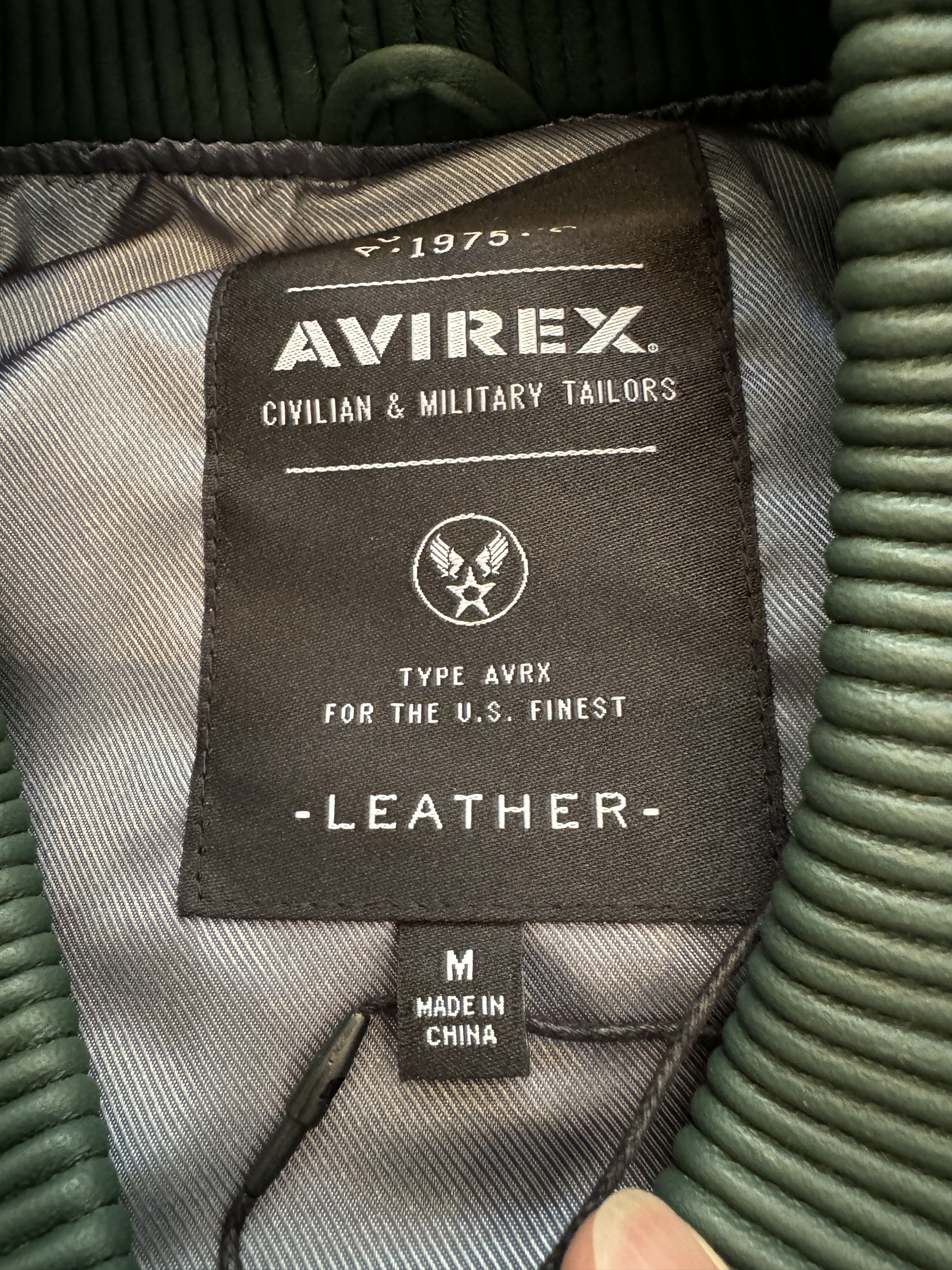 Avirex 1/30 HIDDEN NY x Avirex Worldwide Leather Bomber Jacket Size US M / EU 48-50 / 2 - 9 Thumbnail
