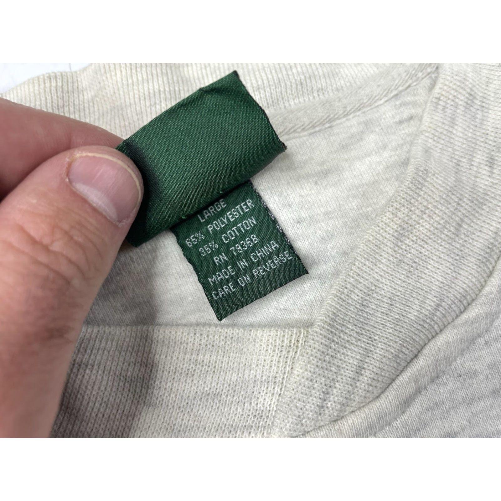 Vintage VINTAGE Notre Dame Football Sweatshirt Mens Large Gray College University Sweatshirt Size US L / EU 52-54 / 3 - 3 Thumbnail