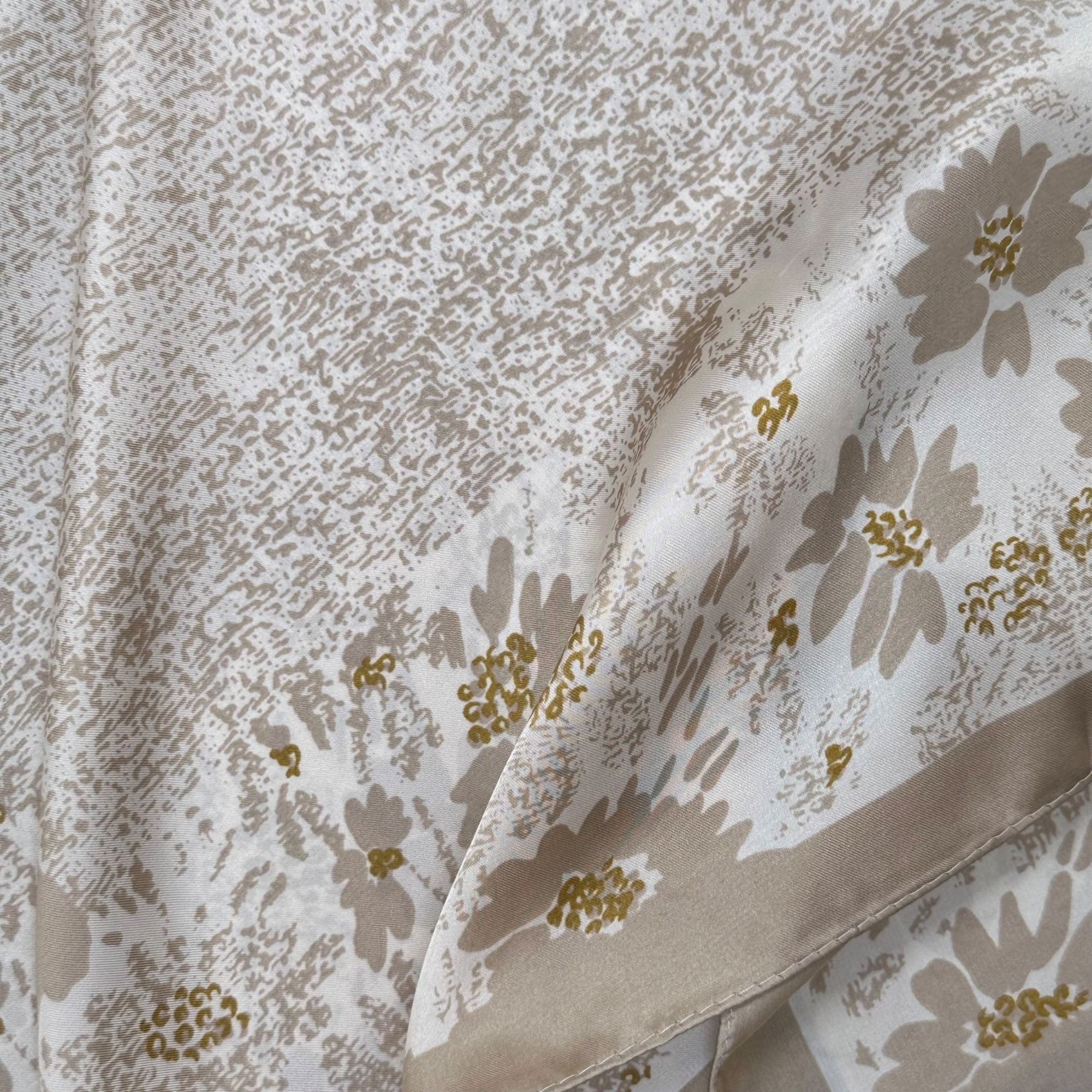 Other New Elegant Bandana Square Scarf Floral Beige and Gold Silk Size ONE SIZE - 4 Thumbnail