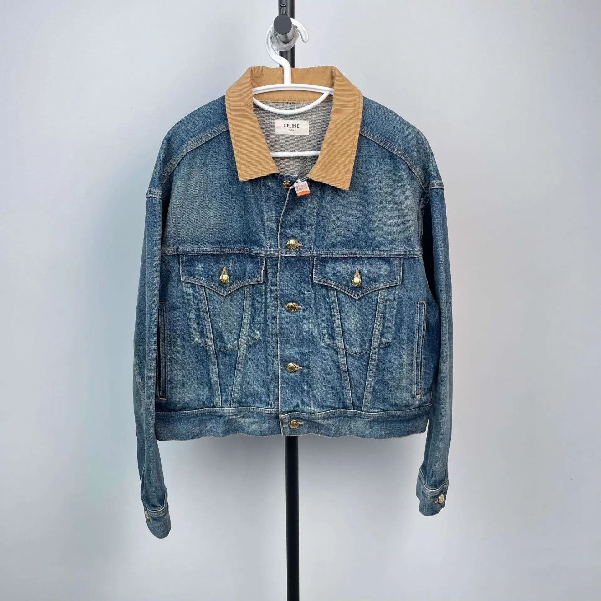 Celine CELINE Denim Jacket S 260211CM1HQ49 Size S / US 4 / IT 40 - 1 Thumbnail