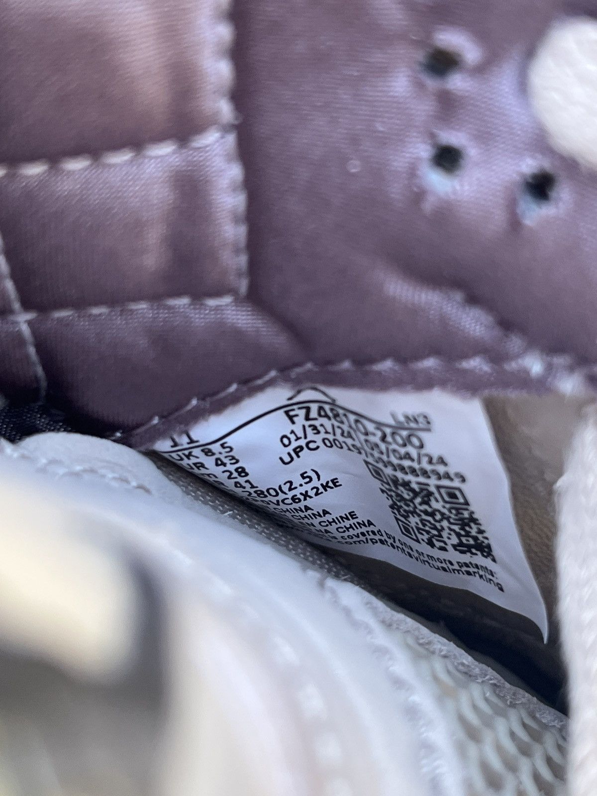 A Ma Maniere × Jordan Brand × Nike Air Jordan 4 Retro A Ma Maniére “While You Were Sleeping” Size US 9.5 / EU 42-43 - 6 Thumbnail