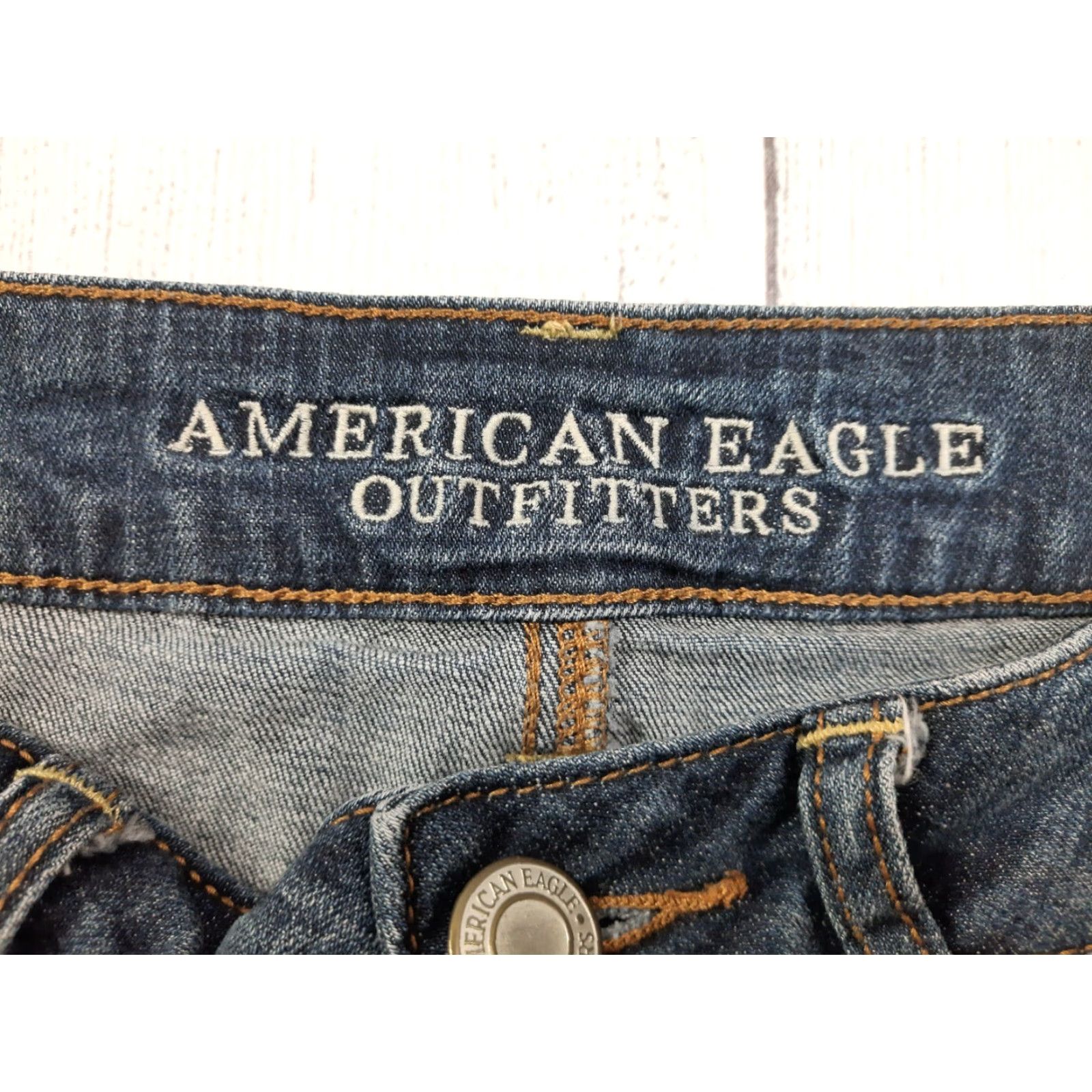 American Eagle Outfitters VINTAGE American Eagle Super Stretch Cuffed Jean Denim Shorts Dark Wash Size 8 Women Low Rise 7.5 Inseam 3 cuffed Women Size 30" / US 8 / IT 44 - 3 Thumbnail