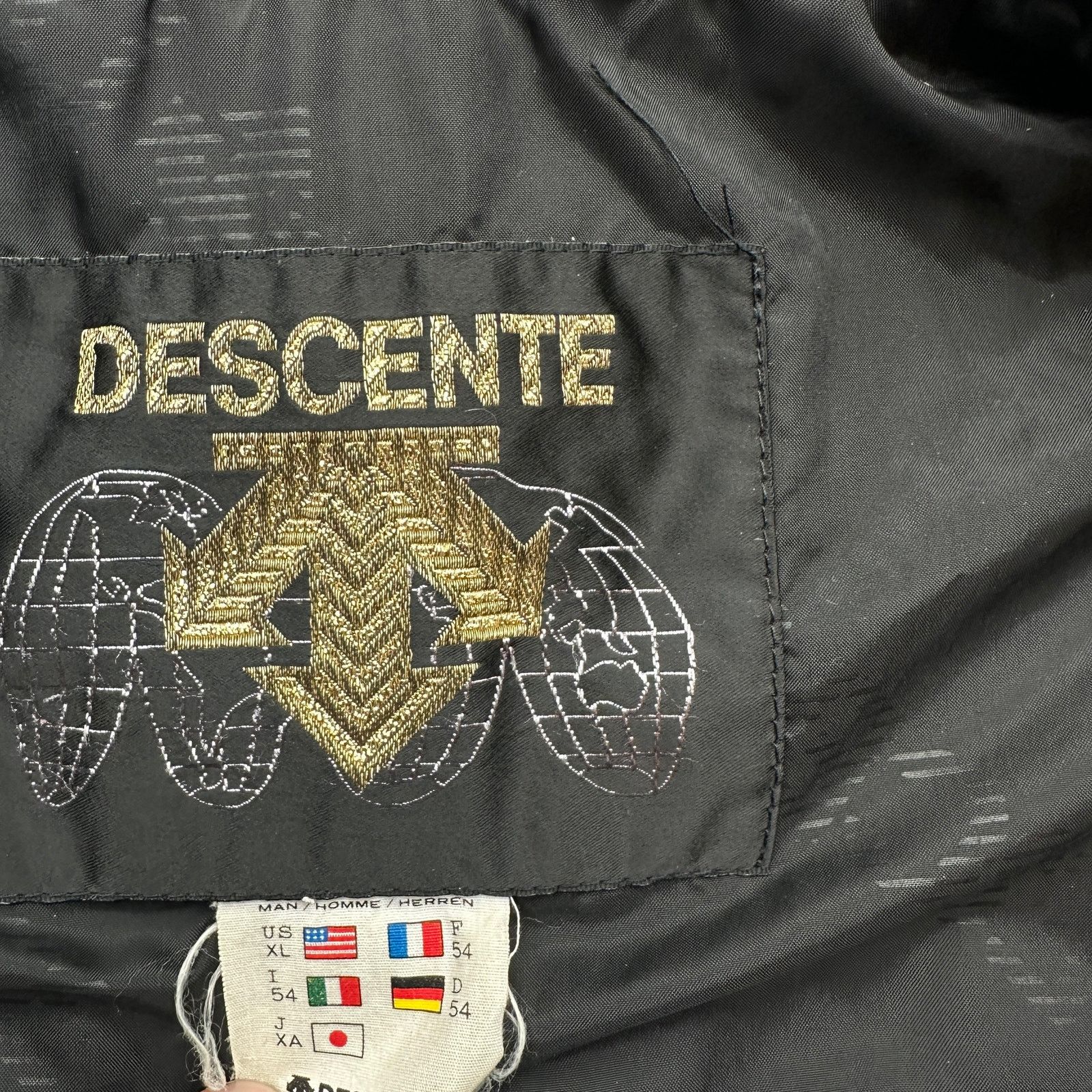 Descente VTG 90s Descente Ski Full Zip Vest XL Navy Blue Hong Kong Size US XL / EU 56 / 4 - 3 Thumbnail