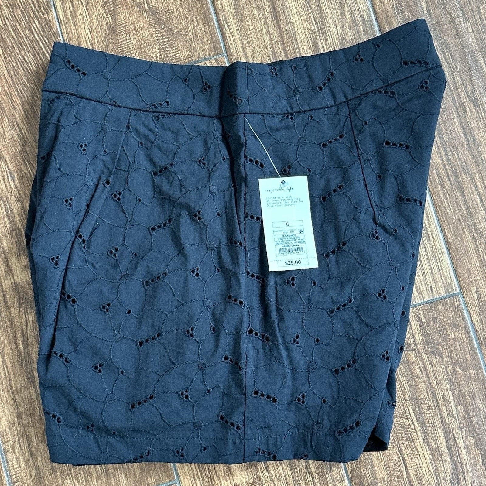 Other A New Day Women's High-Rise Pleated Eyelet Cotton Short 6 Size 28" / US 6 / IT 42 - 4 Thumbnail