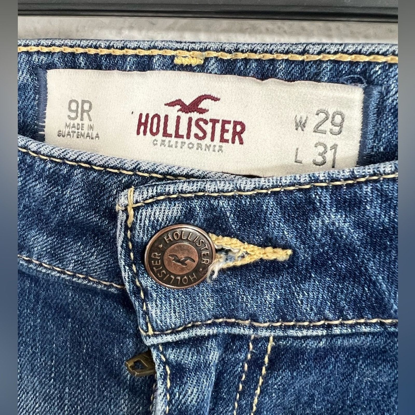 Hollister Hollister Straight Women Jeans, 9R 29 x 31, Distressed, Blue Size 29" - 4 Thumbnail