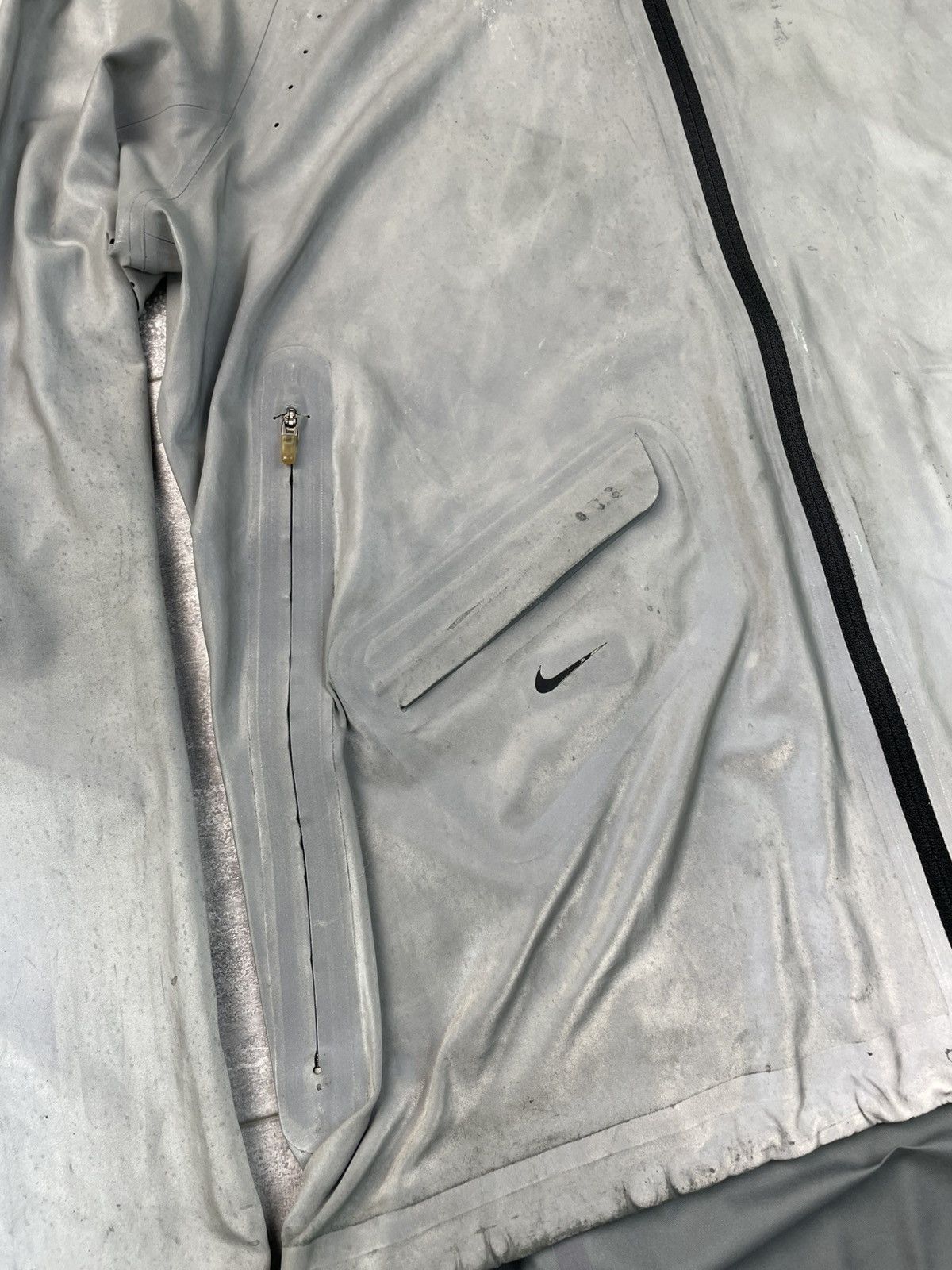 Nike Nike Reflective Vintage Jacket Steetwear Size US L / EU 52-54 / 3 - 13 Thumbnail