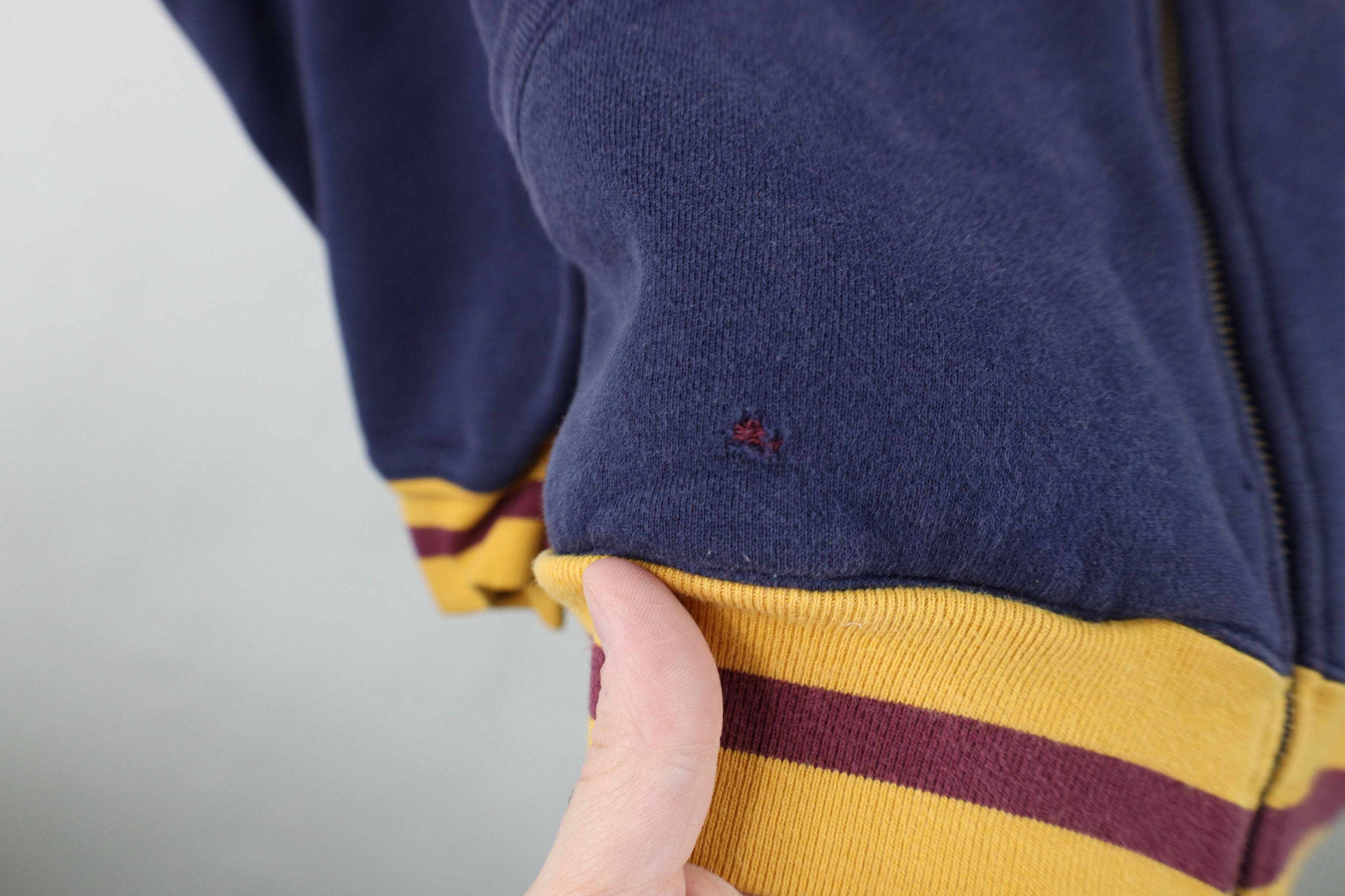 Vintage Vintage Streetwear Striped Heavyweight Full Zip Hoodie Size US L / EU 52-54 / 3 - 6 Thumbnail