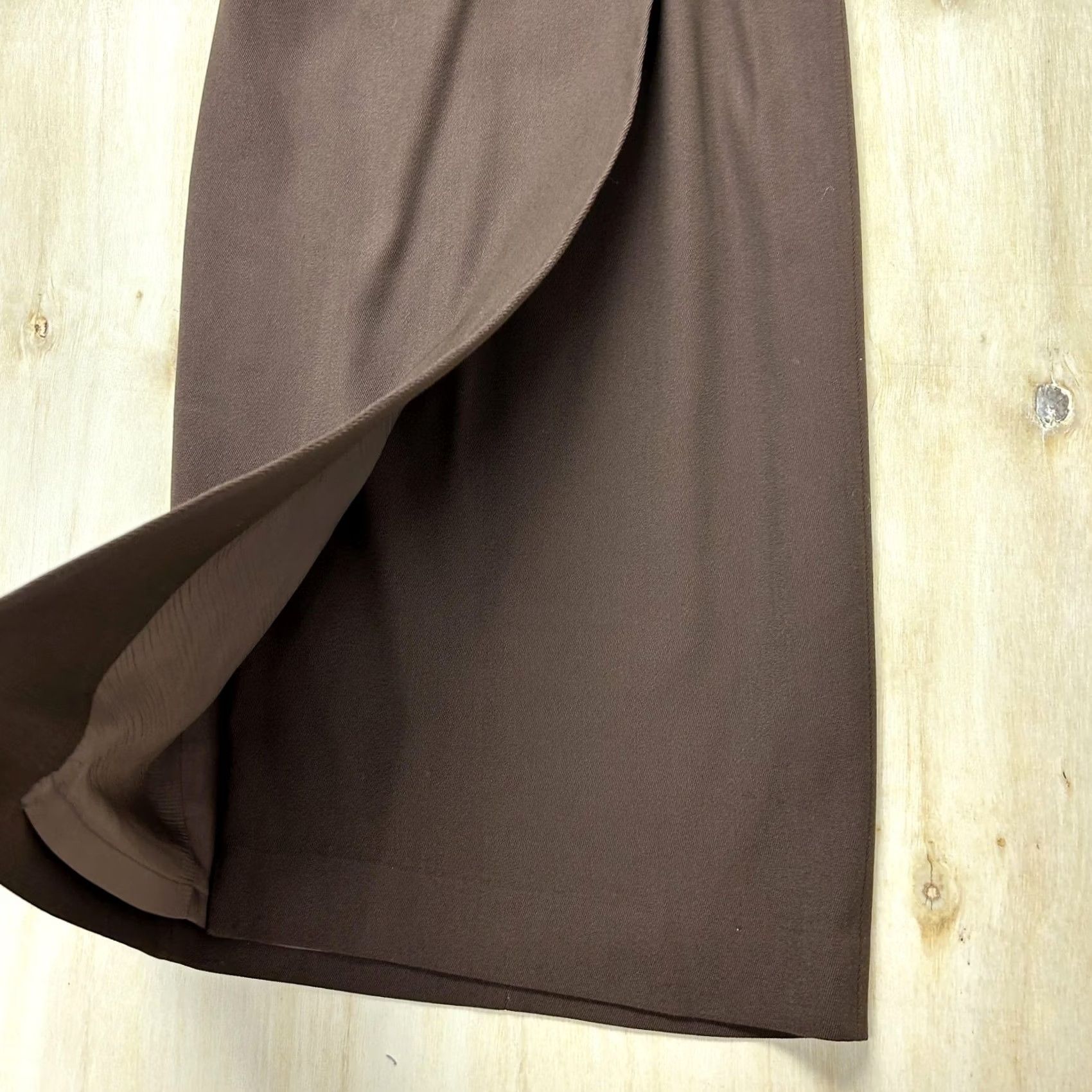 Vintage VINTAGE Worth Skirt Womens 4 Petite Brown Wrap Midi Wool Blend Buckle Office Bodied by Stitching? Size 27" / US 4 / IT 40 - 4 Thumbnail