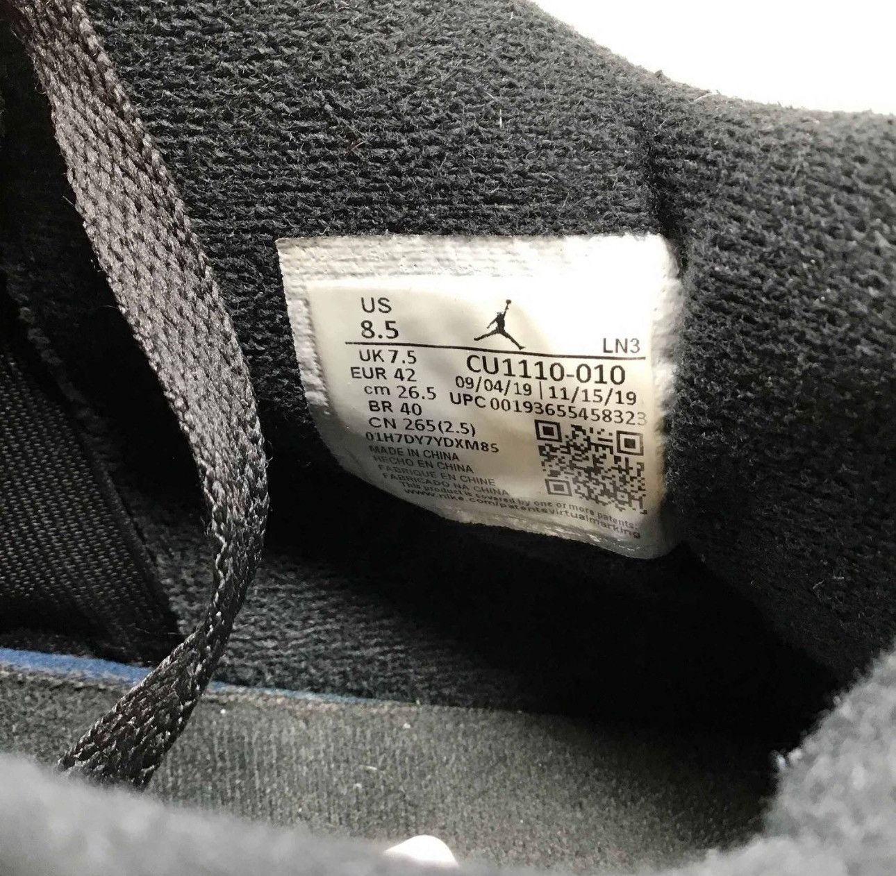 Jordan Brand Jordan 4 Black Cats Size US 8.5 / EU 41-42 - 2 Thumbnail