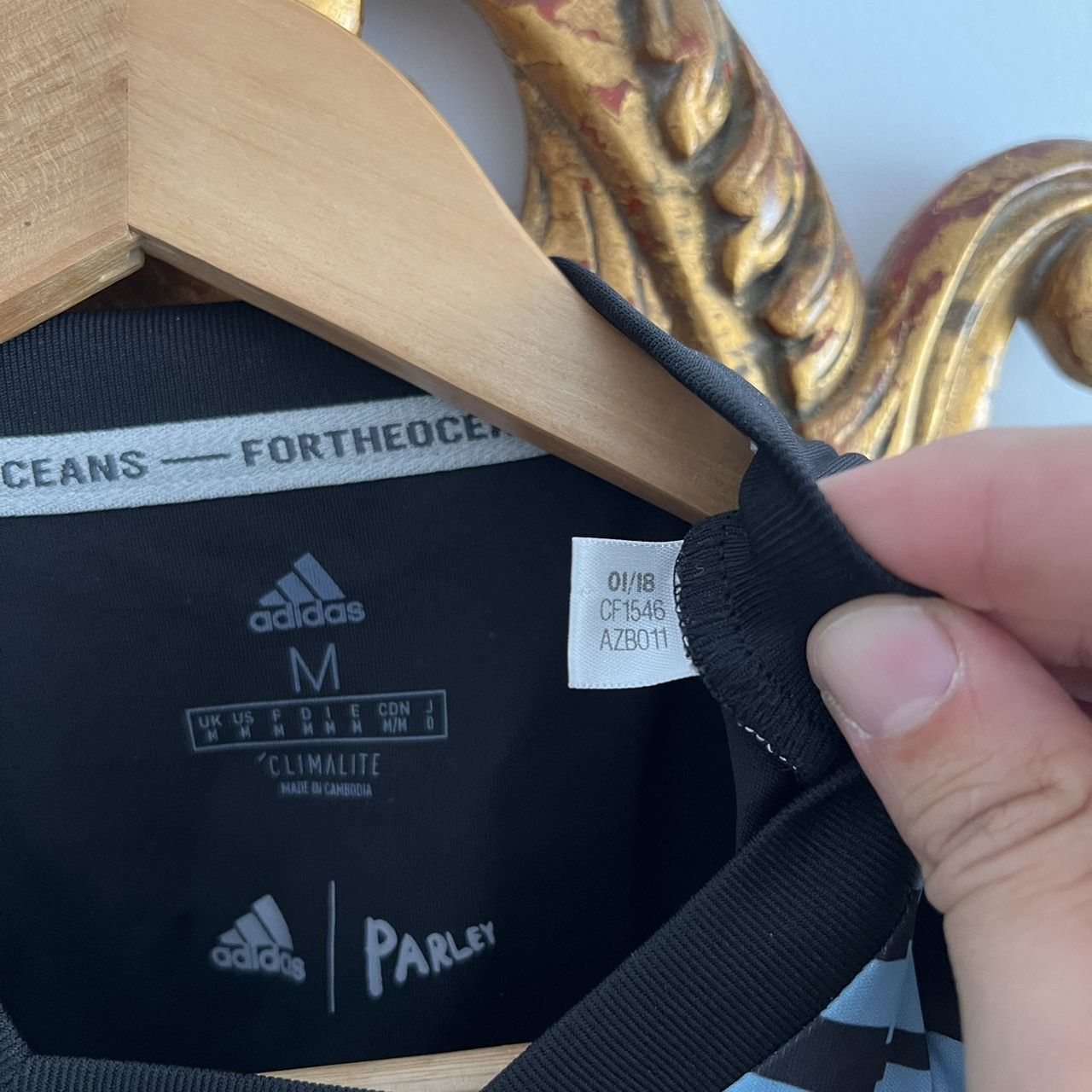Adidas Adidas Parley Argentina Soccer Jersey 2018 Sz M Size US M / EU 48-50 / 2 - 5 Thumbnail