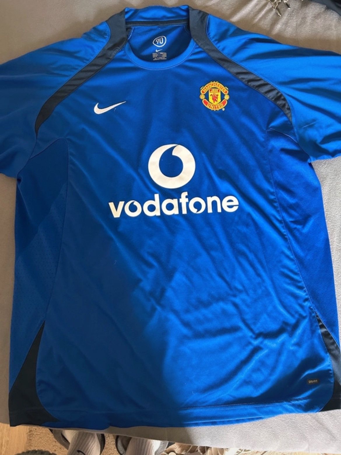 Nike Manchester United 2002 Soccer Jersey Vodafone Men’s Size L