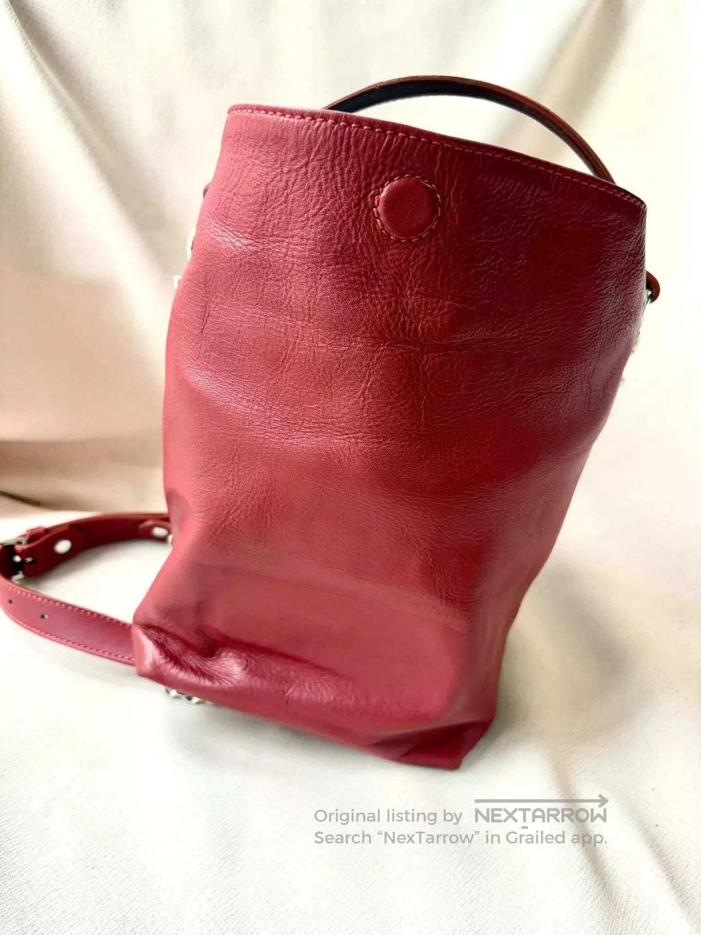Vivienne Westwood Vivienne Westwood Red Saturn Bucket Crossbody. Size ONE SIZE - 4 Thumbnail