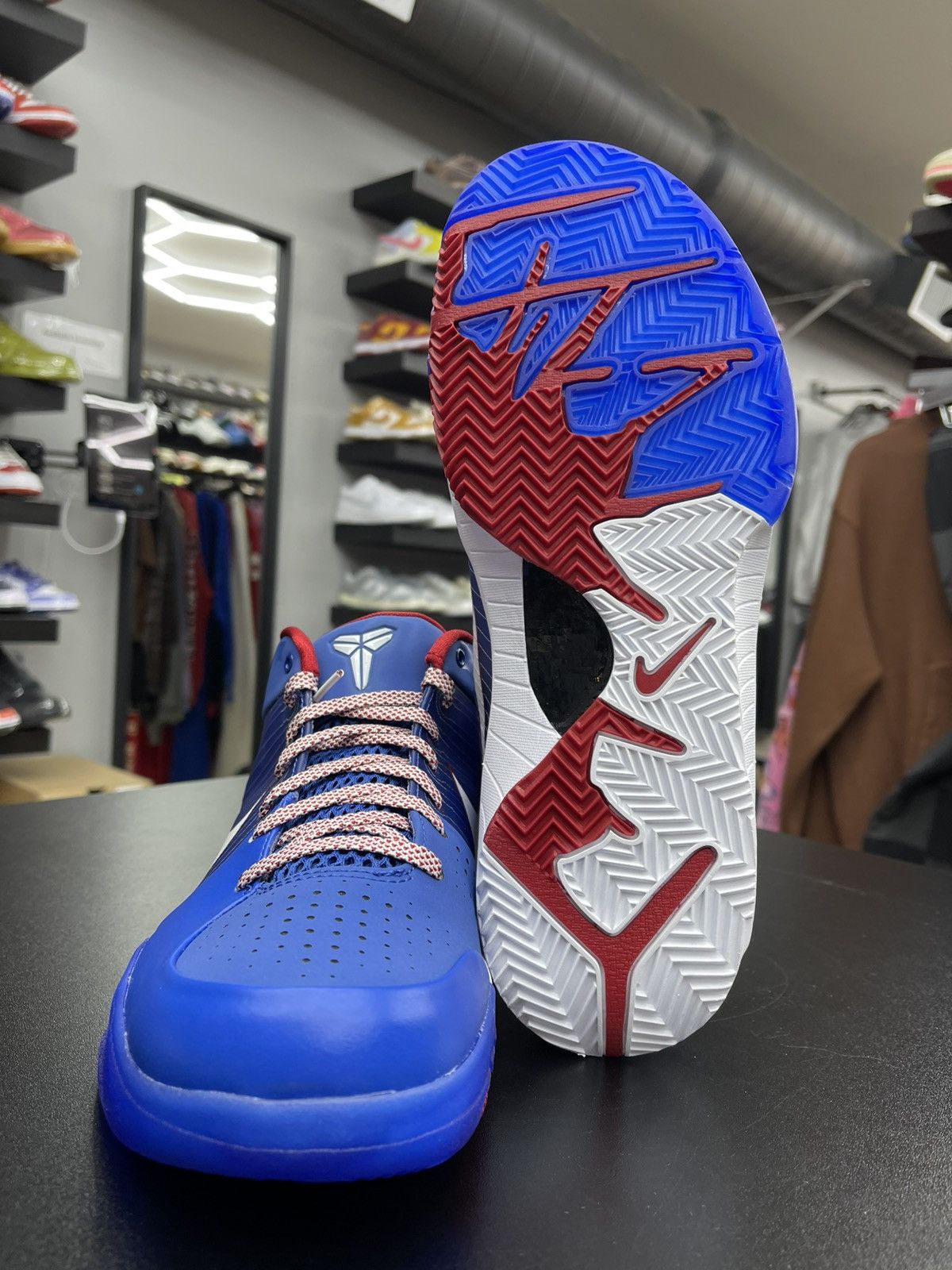Nike Size 10 - Nike Kobe 4 Protro Philly “2024” Size US 10 / EU 43 - 9 Thumbnail