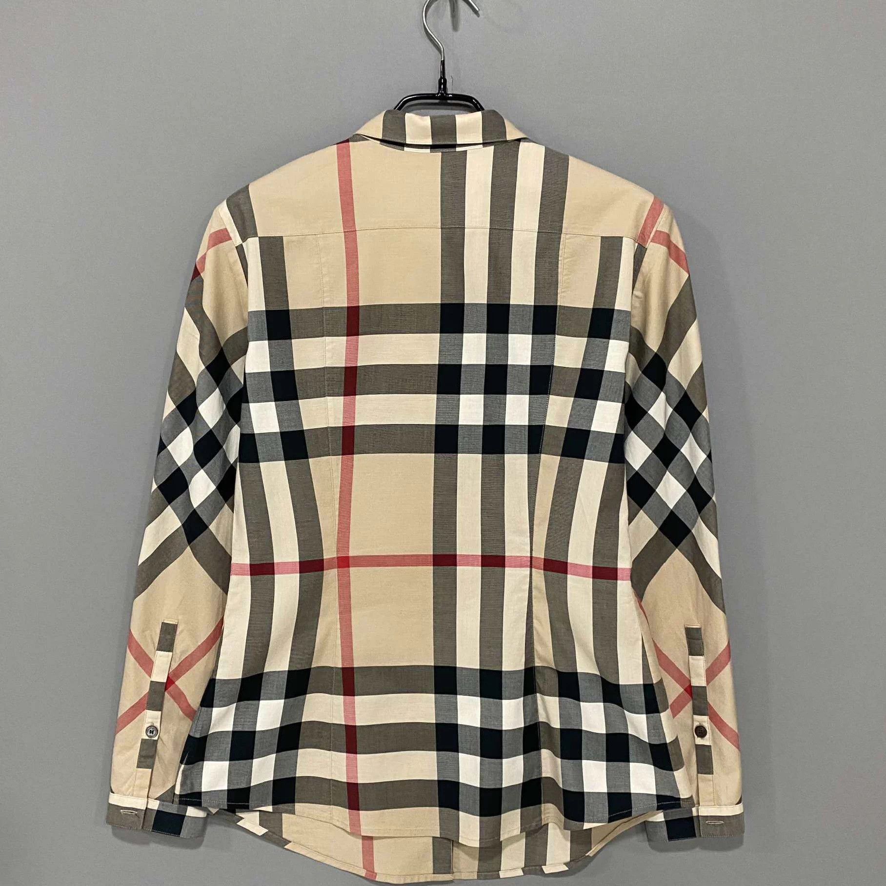 Burberry Burberry khaki check shirt size M Size M / US 6-8 / IT 42-44 - 3 Thumbnail