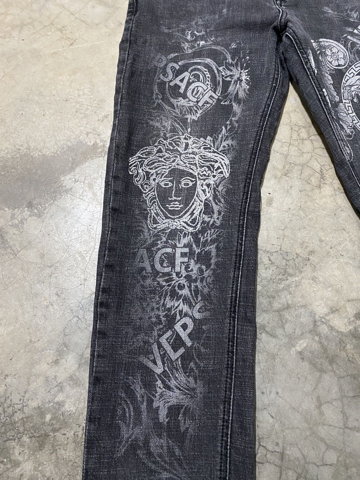 Japanese Brand × Vintage 💥last call💥Japanese Denim Versace Painted Slim Stretch p96 Size US 32 / EU 48 - 4 Thumbnail
