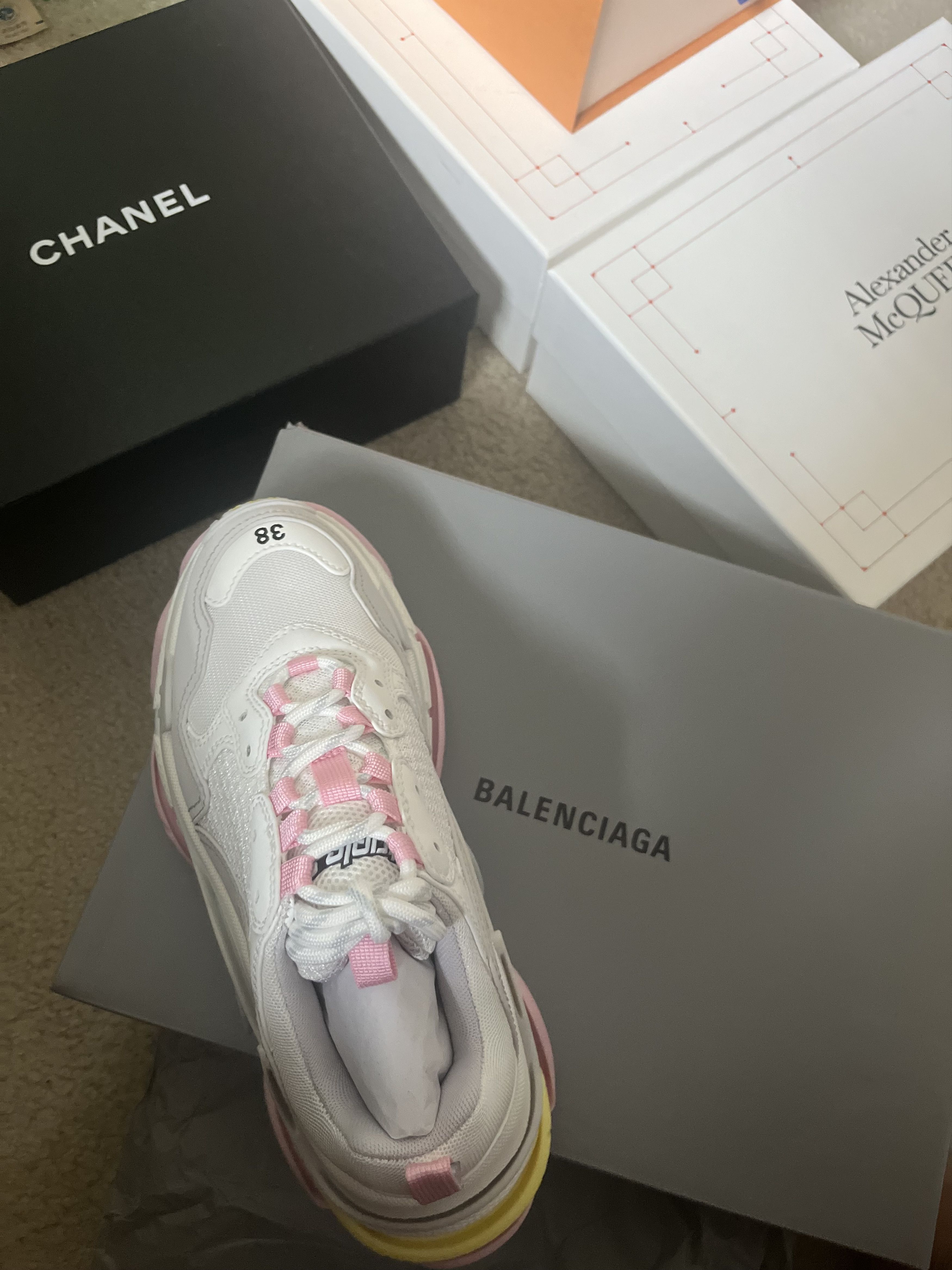 Balenciaga Balenciaga Wmns Triple S Sneaker 'White Multi Size US 8 / IT 38 - 4 Thumbnail