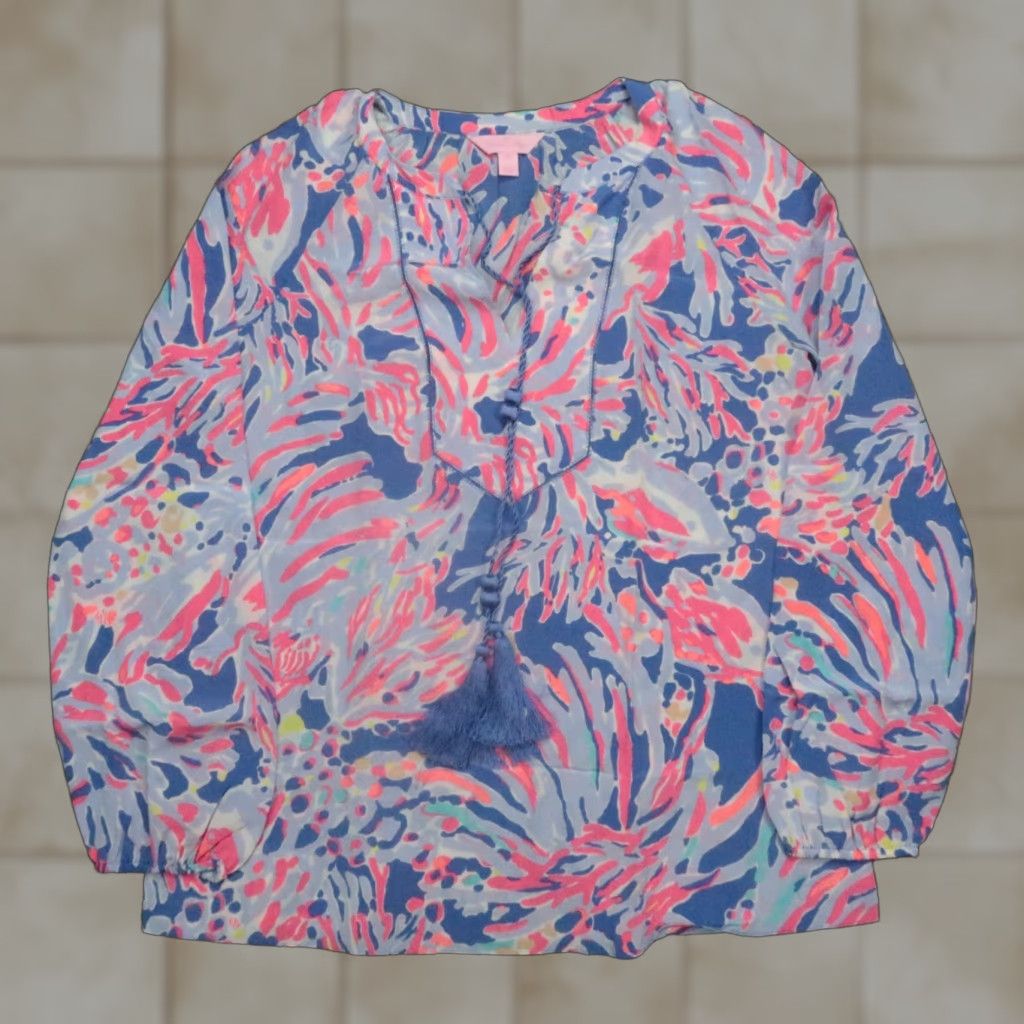 Lilly Pulitzer VINTAGE Lilly Pulitzer Shirt Womens XS Pink Blue Saria Silk Tasseled Top Simply Chic Size XS / US 0-2 / IT 36-38 - 1 Thumbnail