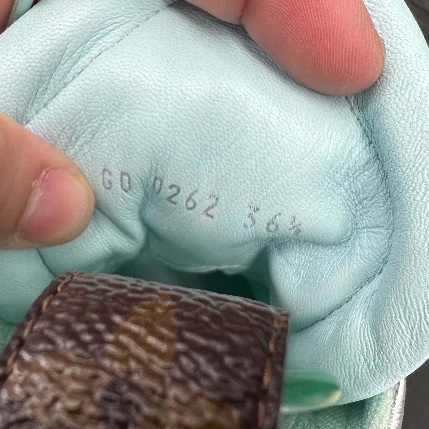 Louis Vuitton lv archlight white green 36.5 eu worn once Size US 5.5 / IT 35.5 - 8 Thumbnail
