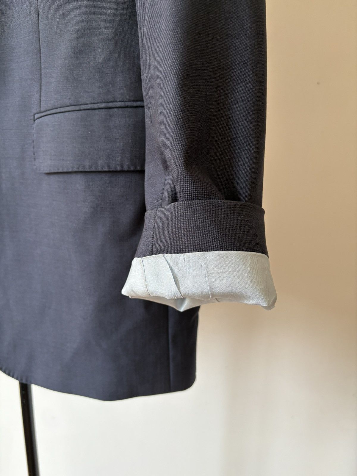 Designer × Hugo Boss Stylish Men’s Hugo Boss Suit – 100% Virgin Wool Size 50L - 6 Thumbnail
