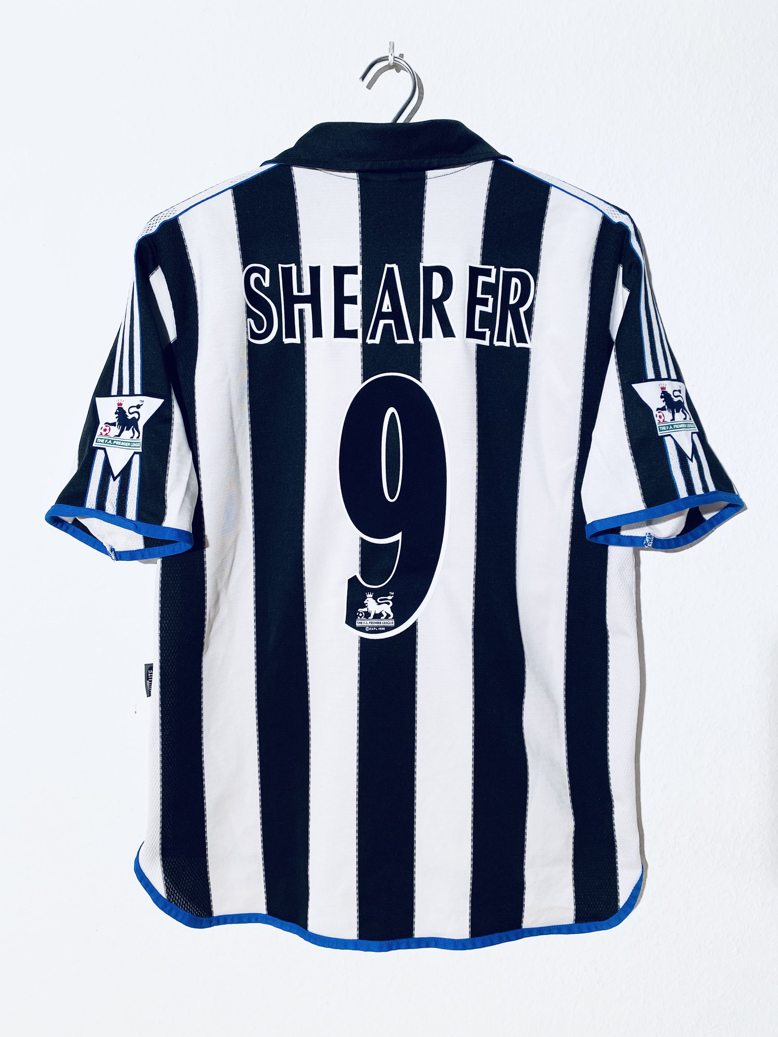 Adidas Newcastle United *Shearer* Home Jersey 1999 - 2000 Size US M / EU 48-50 / 2 - 1 Thumbnail