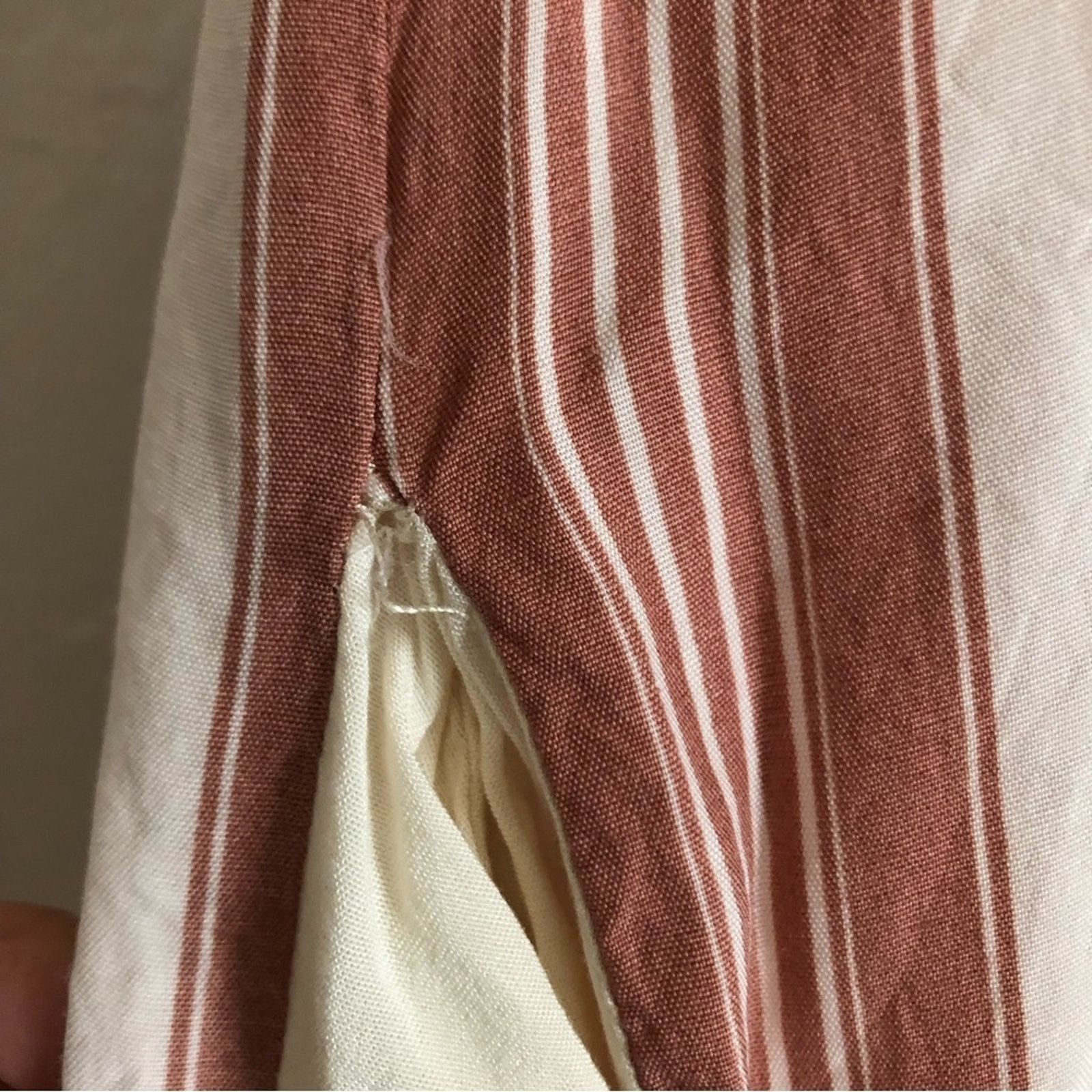 Other Dress Forum Red Ivory Stripe Button Up Blouse Shirt Top Size M / US 6-8 / IT 42-44 - 5 Thumbnail