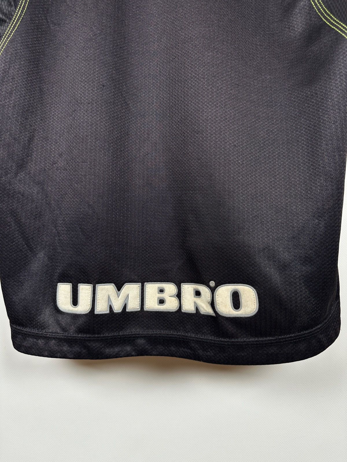 Umbro 1998/99 Umbro Manchester United Third Vintage Soccer Jersey Size US M / EU 48-50 / 2 - 19 Thumbnail