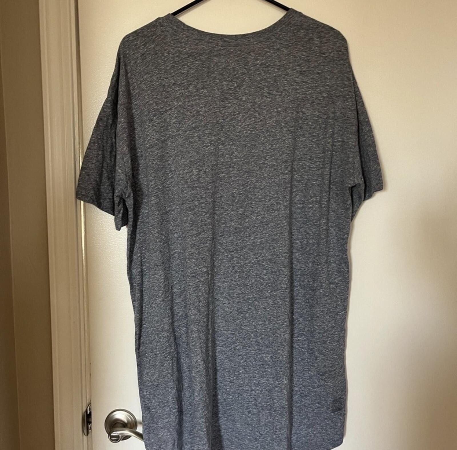 Other Luluroe T-Shirt Size XXL / US 16-18 / IT 52-54 - 6 Thumbnail