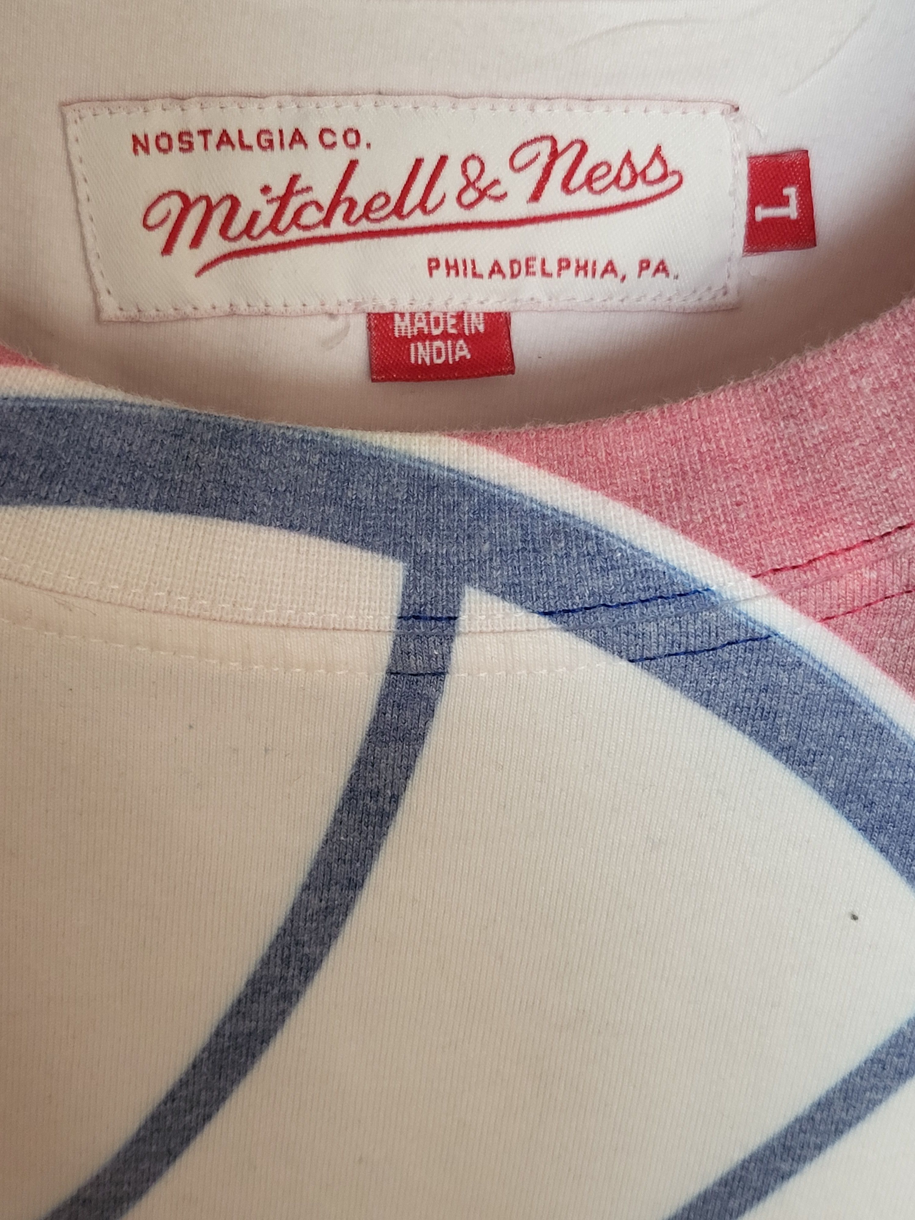 Mitchell & Ness Mitchell & Ness NBA Allen Iverson Phil Sixers T-Shirt Size US L / EU 52-54 / 3 - 3 Thumbnail