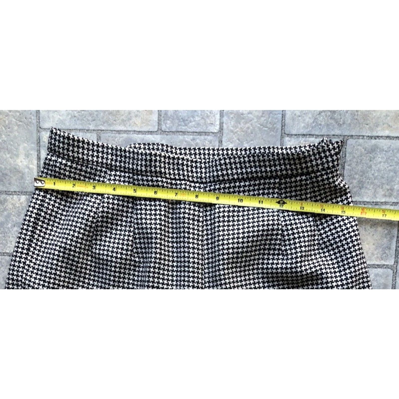 Talbots Talbots Petites Women’s Pants Size 10 Made In Italy 100% Wool Houndstooth B/W Shirt Pants? Size 32" / US 10 / IT 46 - 6 Thumbnail