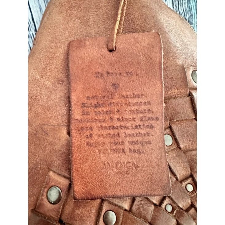 Other Vilenca Holland Tan Leather Crossbody Bag with Circular Weav Size ONE SIZE - 2 Thumbnail