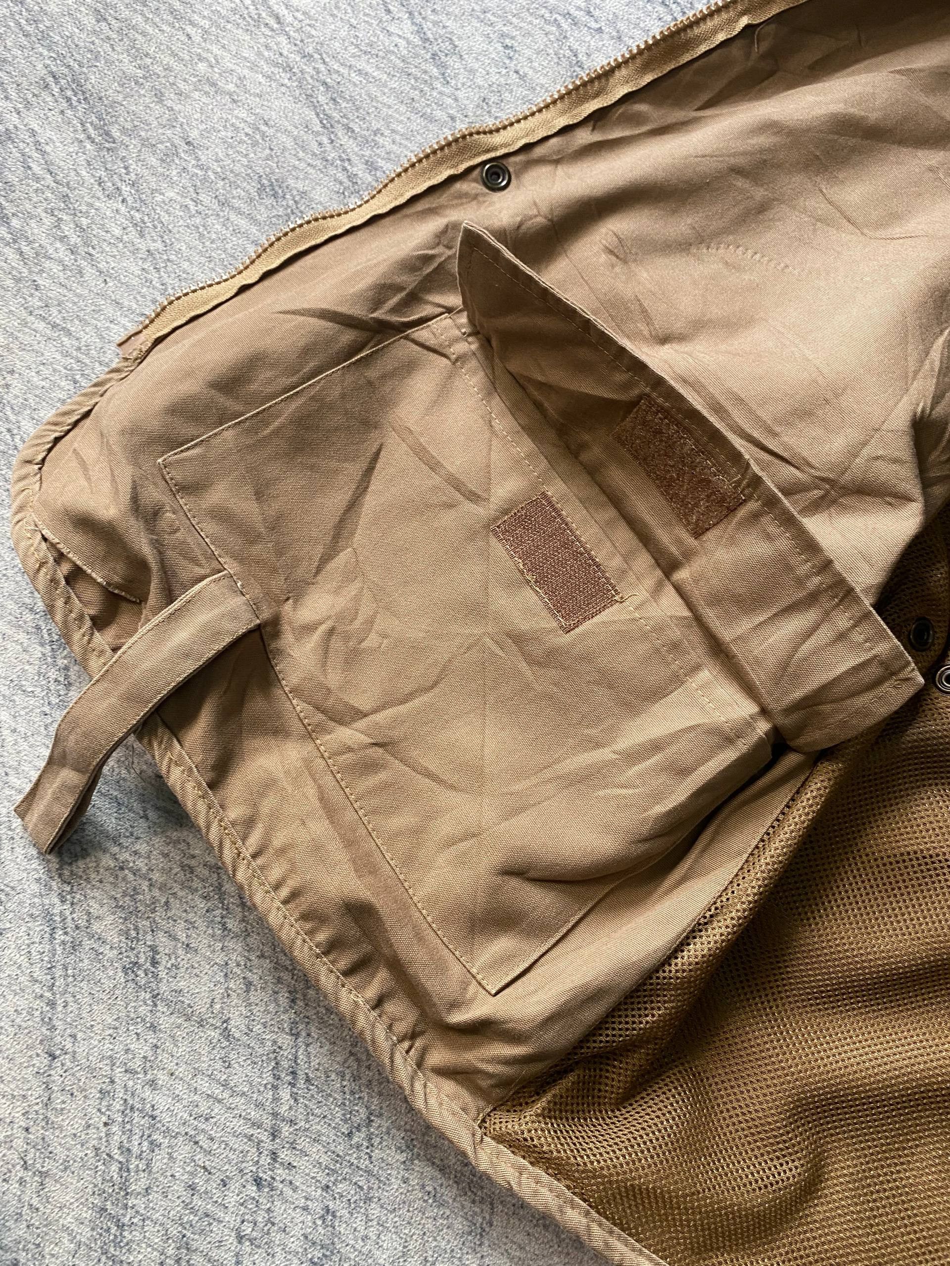 Japanese Brand Rare Tactical Multipocket Outdoor Vest Size US L / EU 52-54 / 3 - 9 Thumbnail