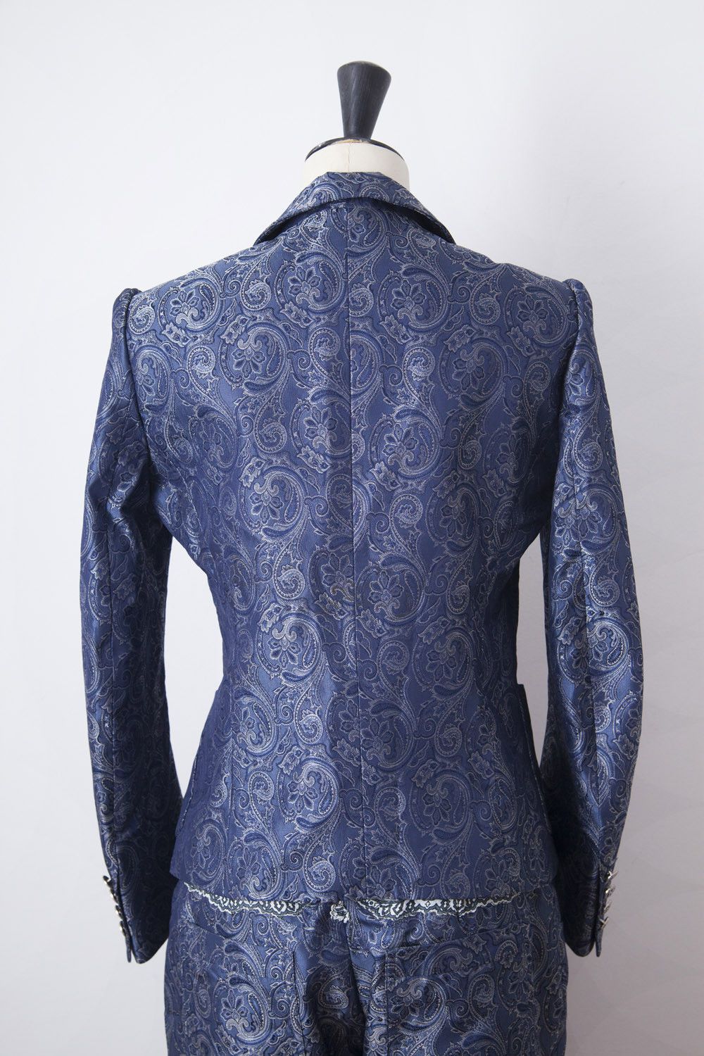Balenciaga SS06 silk blazer & pants ensemble Size S / US 4 / IT 40 - 8 Thumbnail