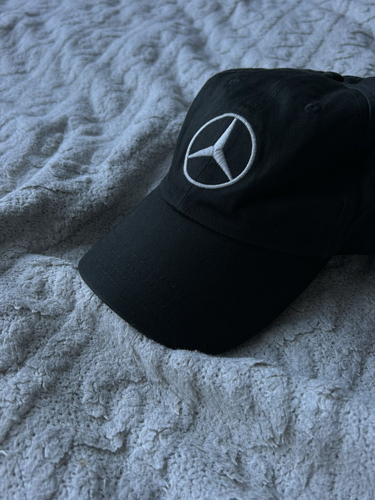Mercedes-Benz Vintage Mercedes Benz AMG Petronas F1 Racing formula Size ONE SIZE - 7 Thumbnail