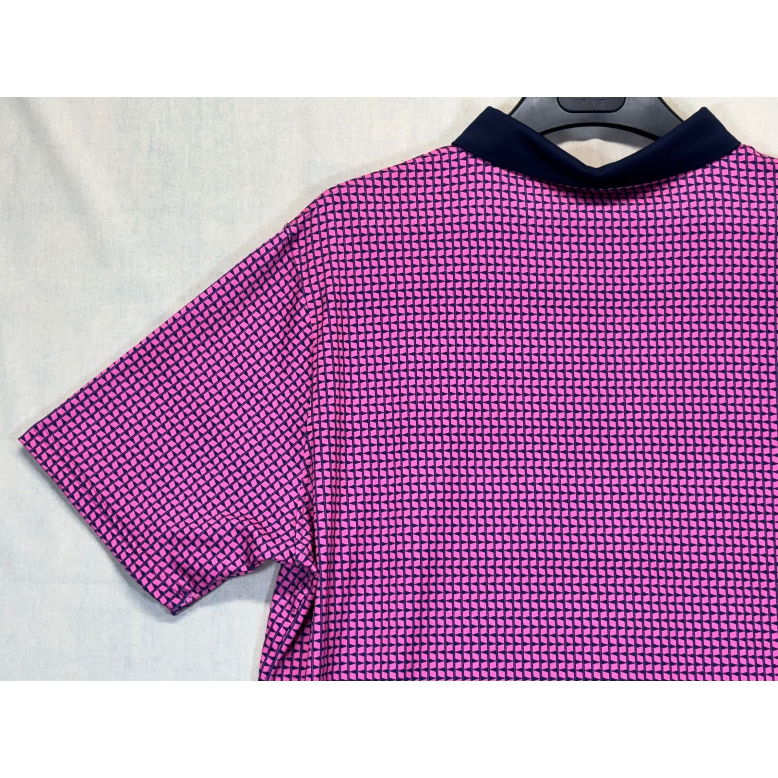 The Unbranded Brand MAELREG Men’s Performance Polo Pink Navy Golf Shirt XL Size US L / EU 52-54 / 3 - 14 Thumbnail