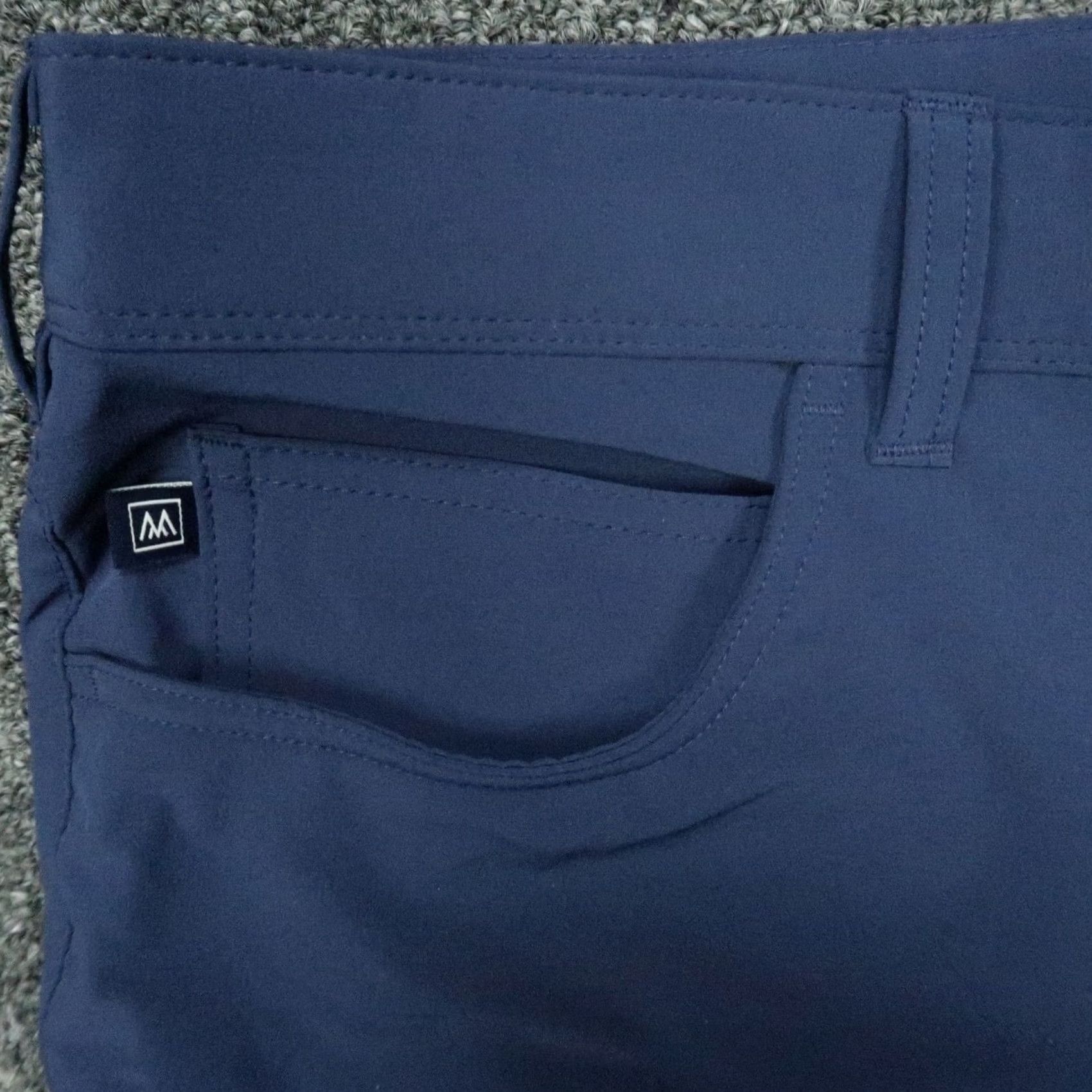 Mizzen+Main Mizzen+Main Pants Mens 38x34 Blue Helmsman Performance Stretch Trouser Slim Front Flat Pocket Chino Business Workwear Casual Travel Size US 38 / EU 54 - 3 Thumbnail