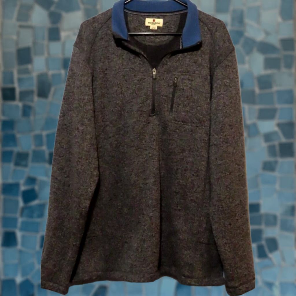 Vintage Woolrich Mens Sweatshirt 2XL Gray Mock Neck 1/4 Zip Pullover Long Sleeve Polyester Hiking Walking Sweater Regular Mens Size US XXL / EU 58 / 5 - 1 Thumbnail