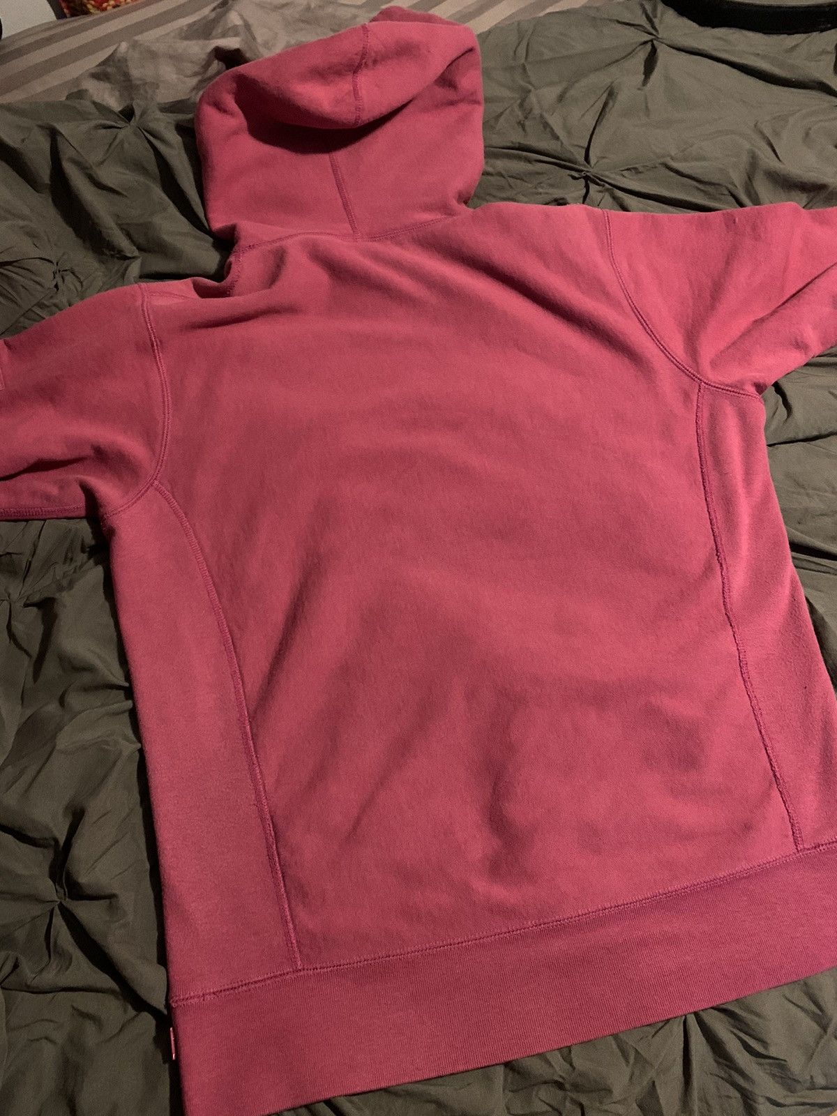 Supreme Supreme Big Box Logo Hoodie Magenta (SS17) Size US L / EU 52-54 / 3 - 3 Thumbnail
