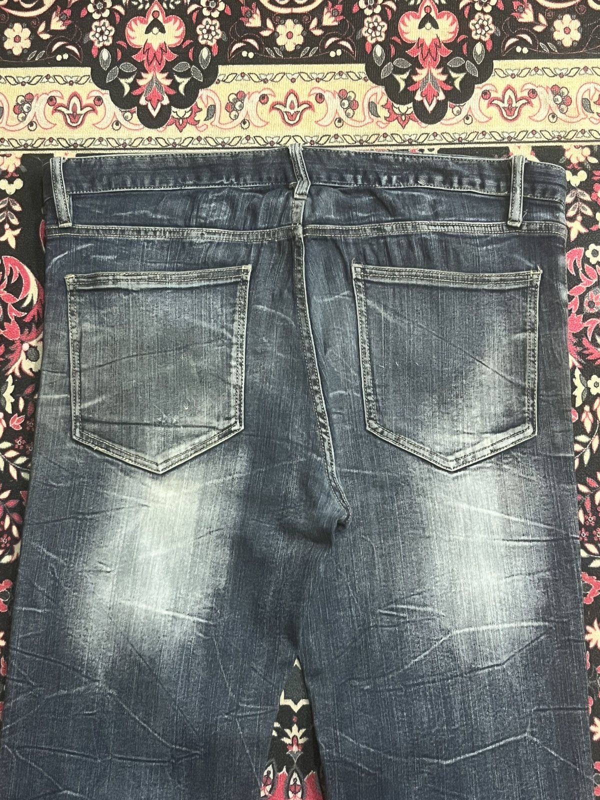 Japanese Brand Vintage Japanese Brand Blue Cracked Washed Ripped Jeans Size US 36 / EU 52 - 6 Thumbnail
