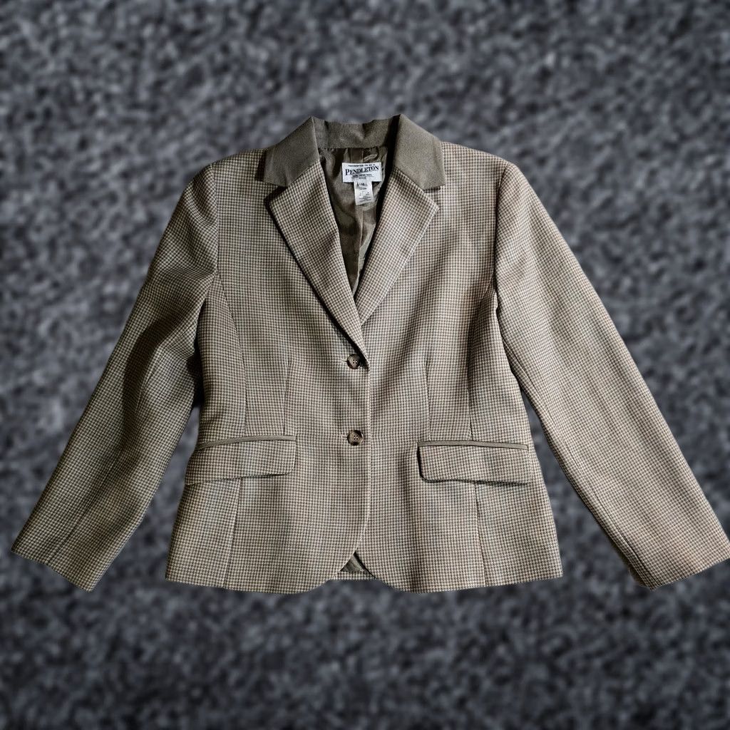 Pendleton VINTAGE Pendleton Petite Virgin Wool Blazer Jacket Women's Size 8 Beige Size L / US 10 / IT 46 - 1 Thumbnail