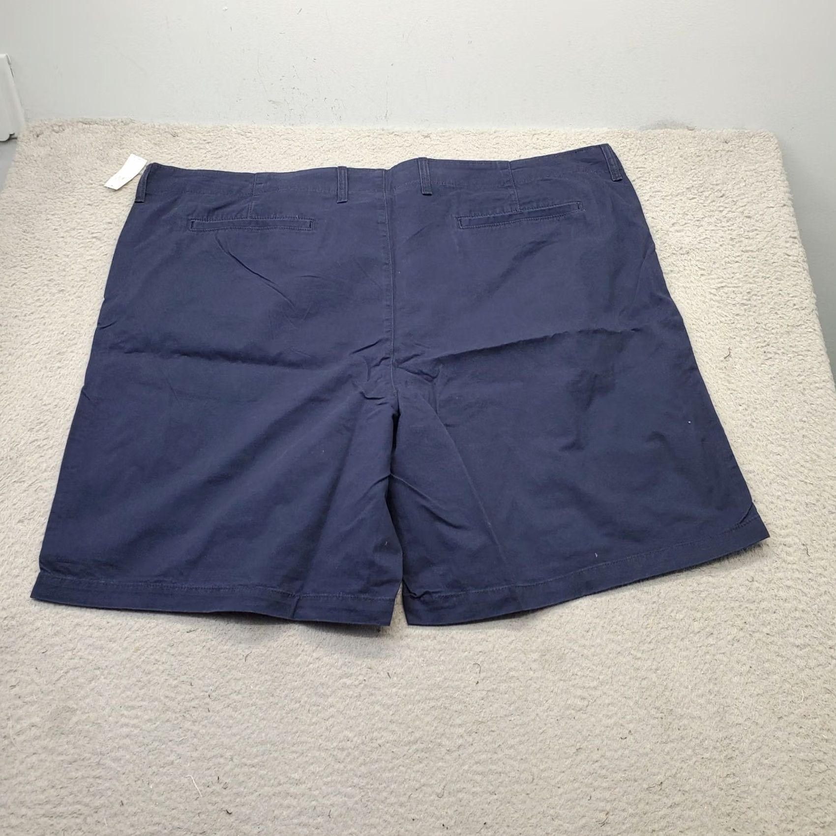 Old Navy Old Navy Mens Lived In Straight Shorts 52 Navy Regular Flat Front Streetwear Shorts Size US 36 / EU 52 - 2 Thumbnail