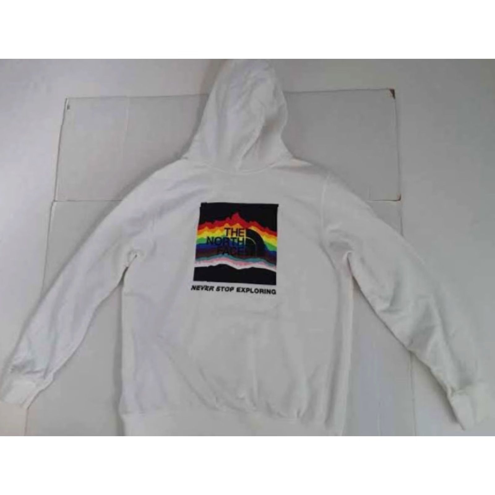 The North Face VINTAGE North Face Sweatshirt Hooded White Logo Large L Unisex Adults Crew Neck Pullover Winter Outdoor Canvas Cotton Sweatshirt Size US L / EU 52-54 / 3 - 2 Thumbnail