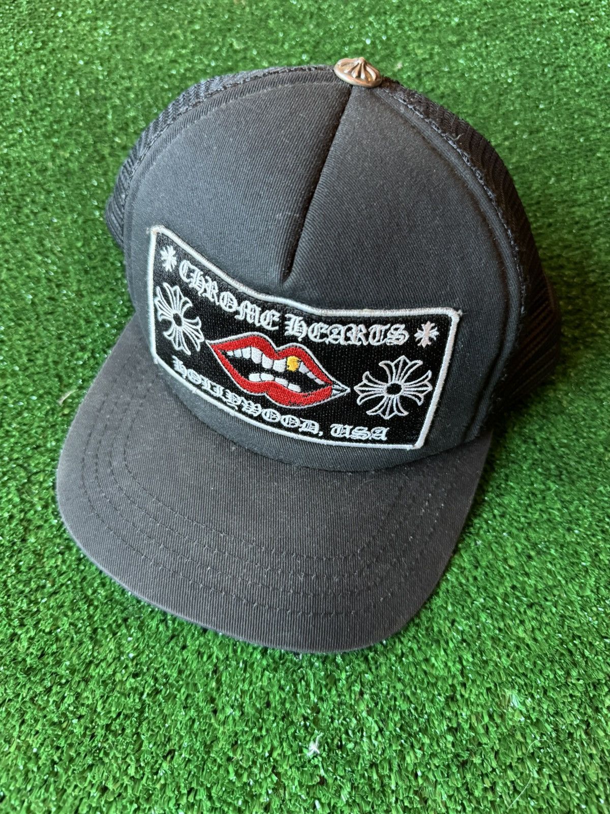 image of Chrome Hearts Chomper Truckerhat in Black, Men's